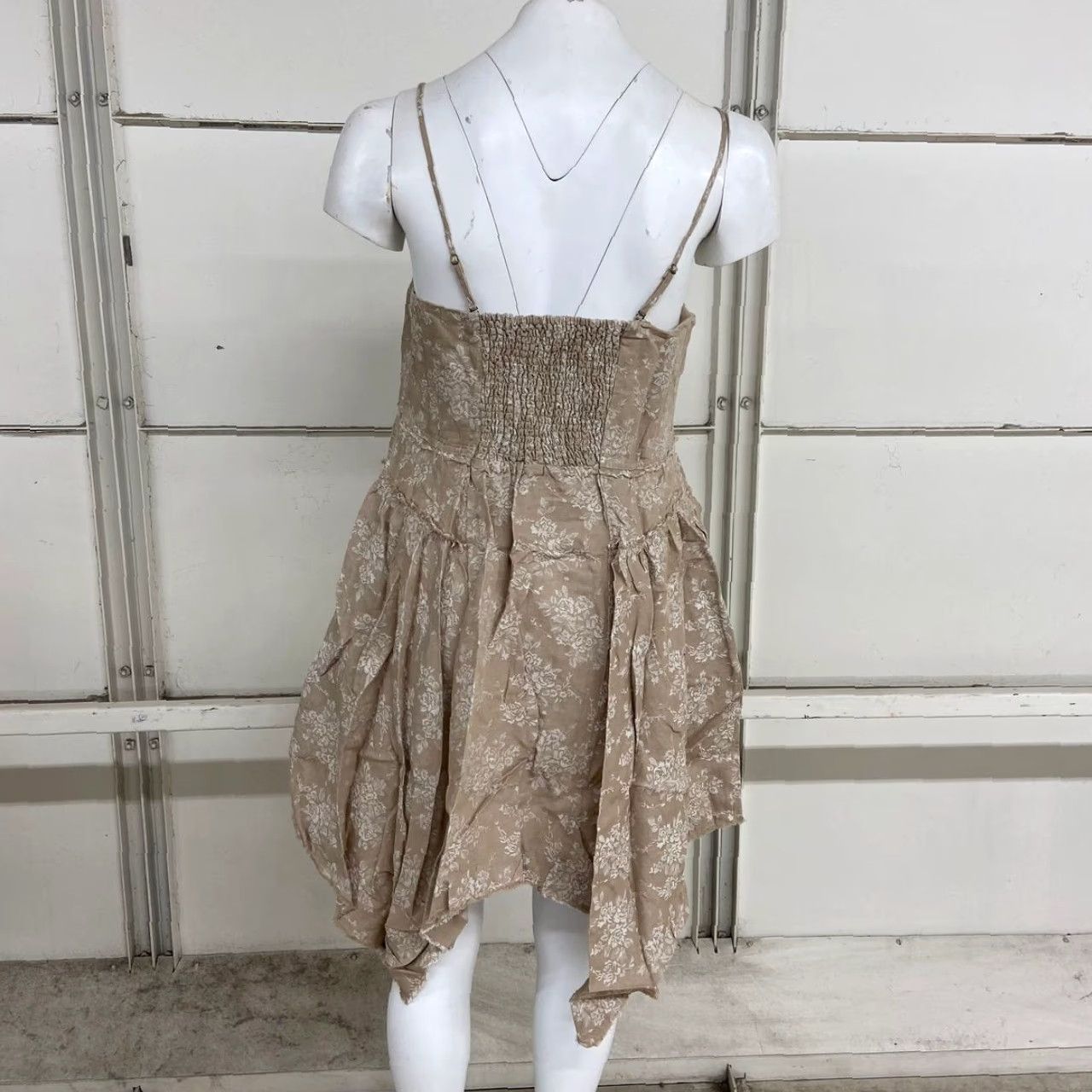 BY ANTHROPOLOGIE Corset Seamed Mini Dress Women 2X Beige Plus Linen Short Dress NPS vs-149151 Behav?