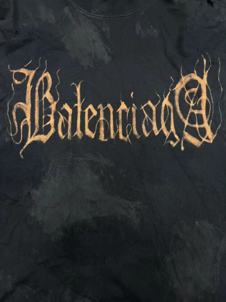 Balenciaga Balenciaga Loose round neck letter printed long sleeve T-s Size US L / EU 52-54 / 3 - 3 Thumbnail