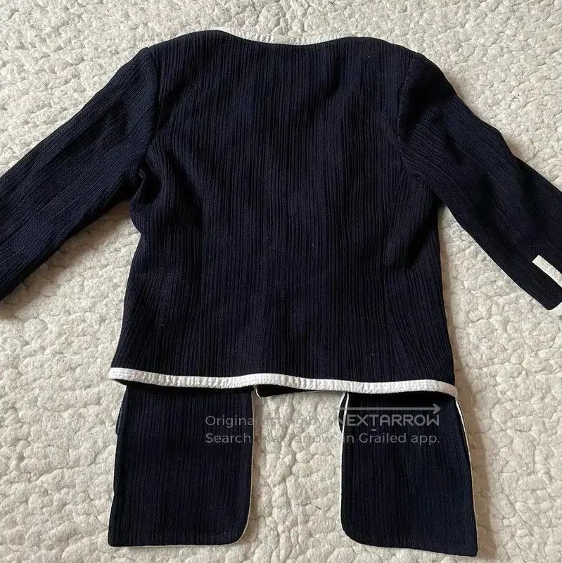 Chanel Chanel Black Women's Jacket with White Trim . Size M / US 6-8 / IT 42-44 - 2 Thumbnail