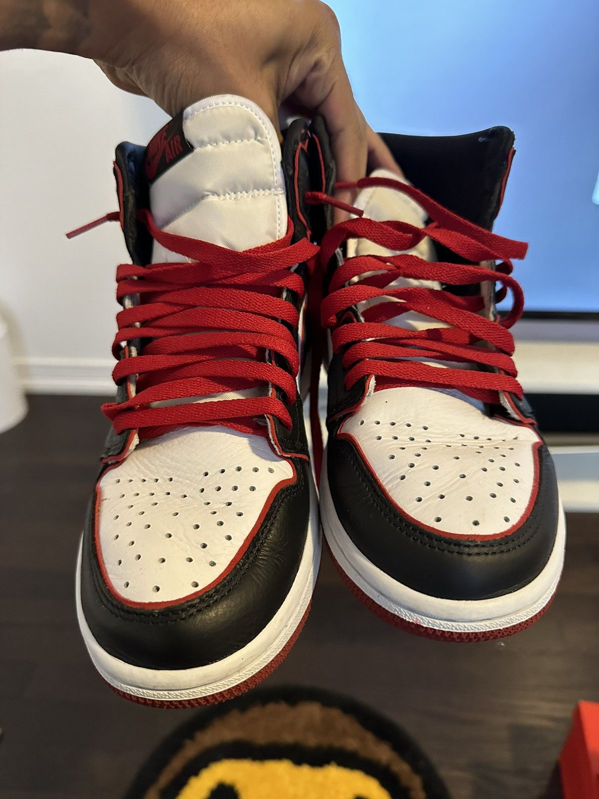 Jordan Brand Jordan 1 OG High Bloodline Size US 8 / EU 41 - 5 Thumbnail