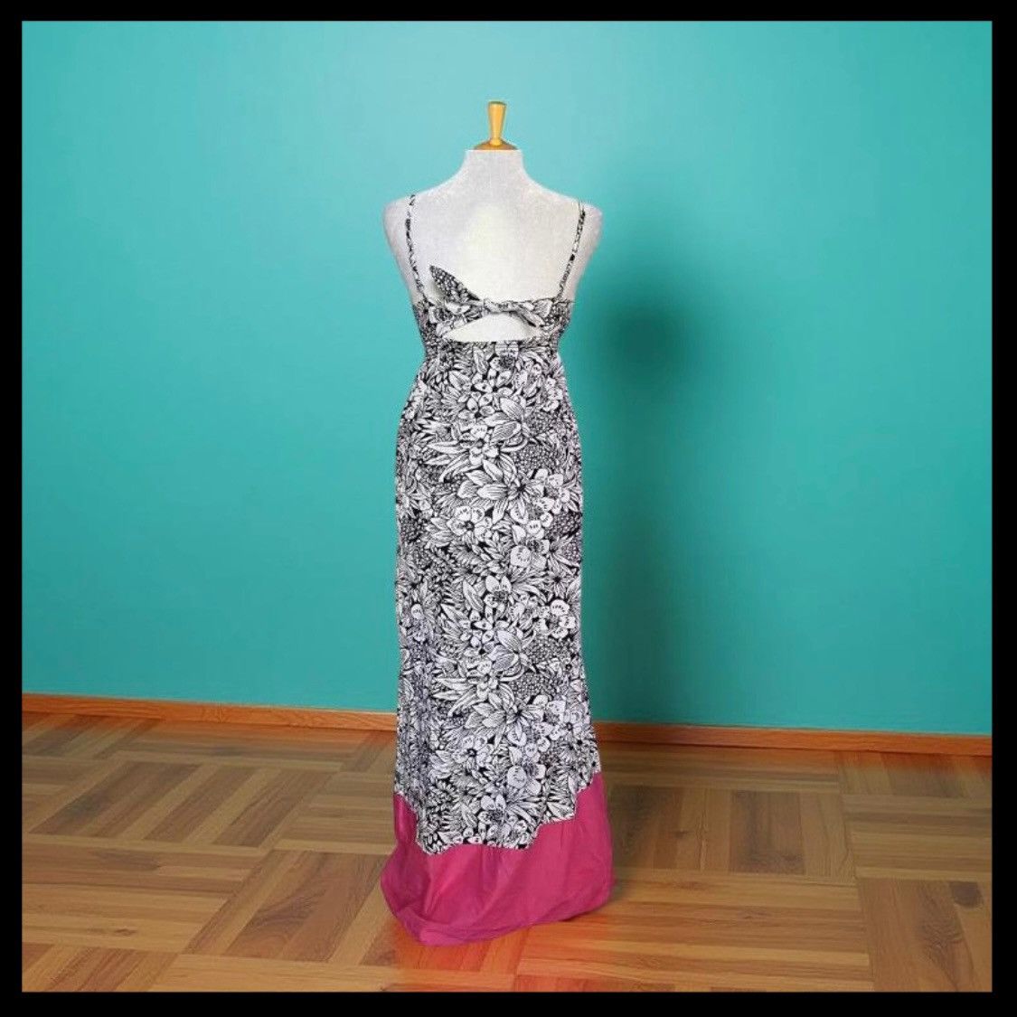 Aeropostale Black and white floral maxi dress with Pink hem Size L / US 10 / IT 46 - 2 Thumbnail