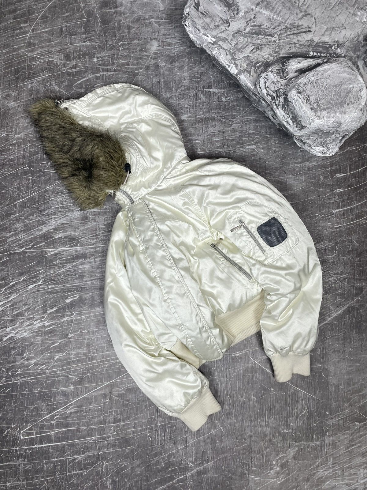 Le Grande Bleu (L.G.B.) × Nike Nike Very Rare Fur Zip Hood Jacket Y2K IfSixWasNine Style Size US S / EU 44-46 / 1 - 4 Thumbnail