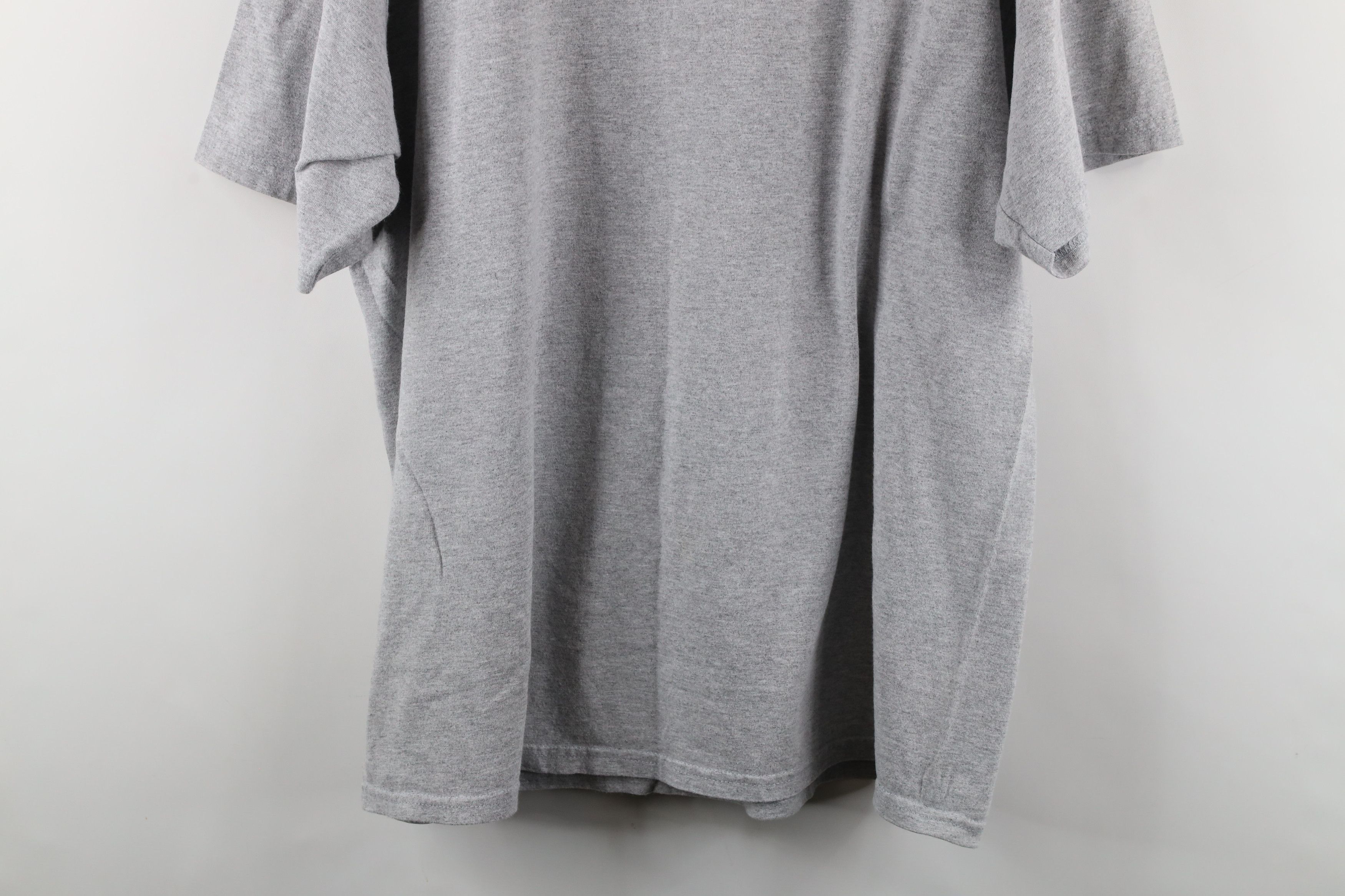 Vintage Vintage Y2K 2008 University Football Beanie Wells T-Shirt Size US XL / EU 56 / 4 - 13 Thumbnail