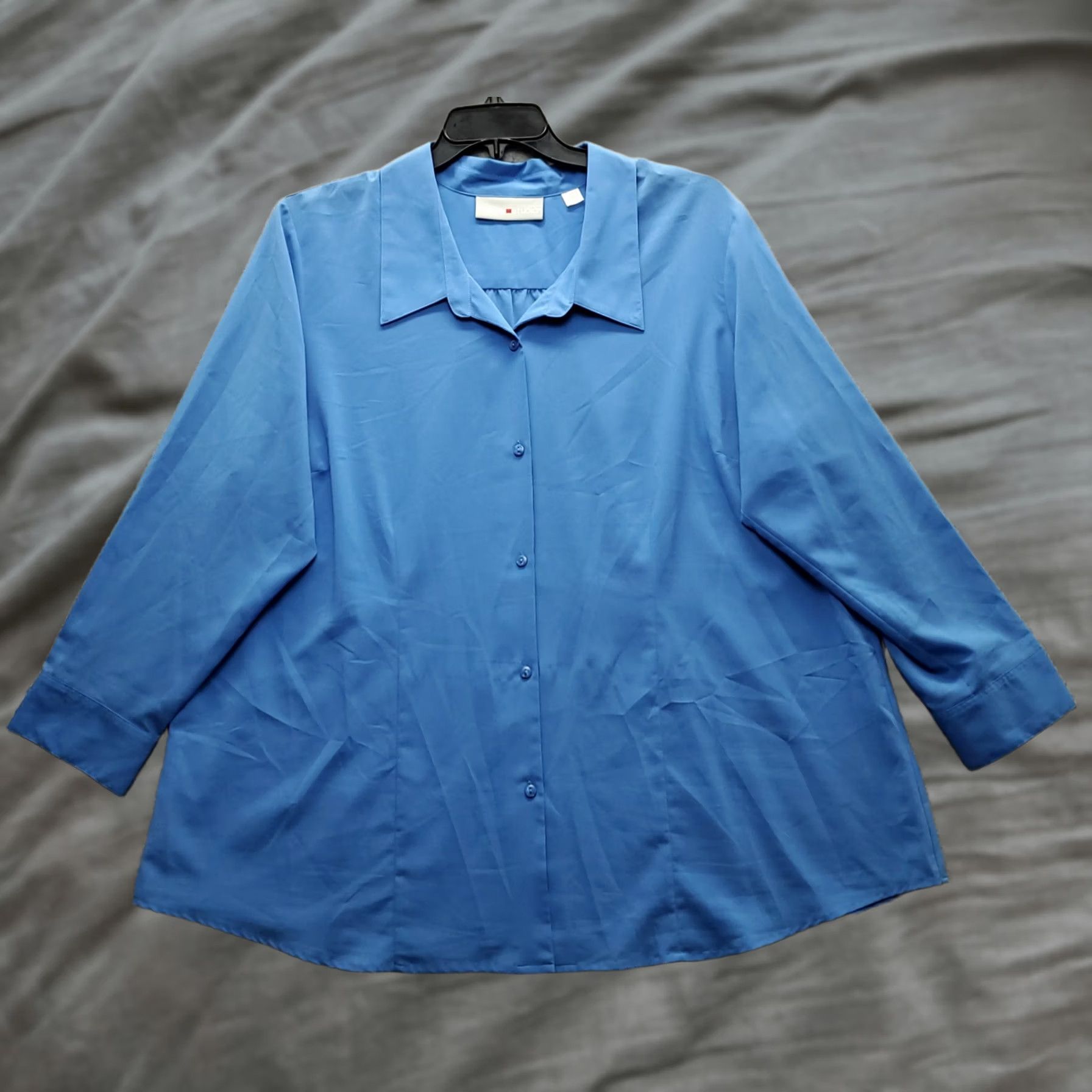 Avenue Avenue Womens Shirt 22/24 Blue Stretch Long Sleeve Collared Button Up Size 3XL / US 20-22 - 1 Thumbnail