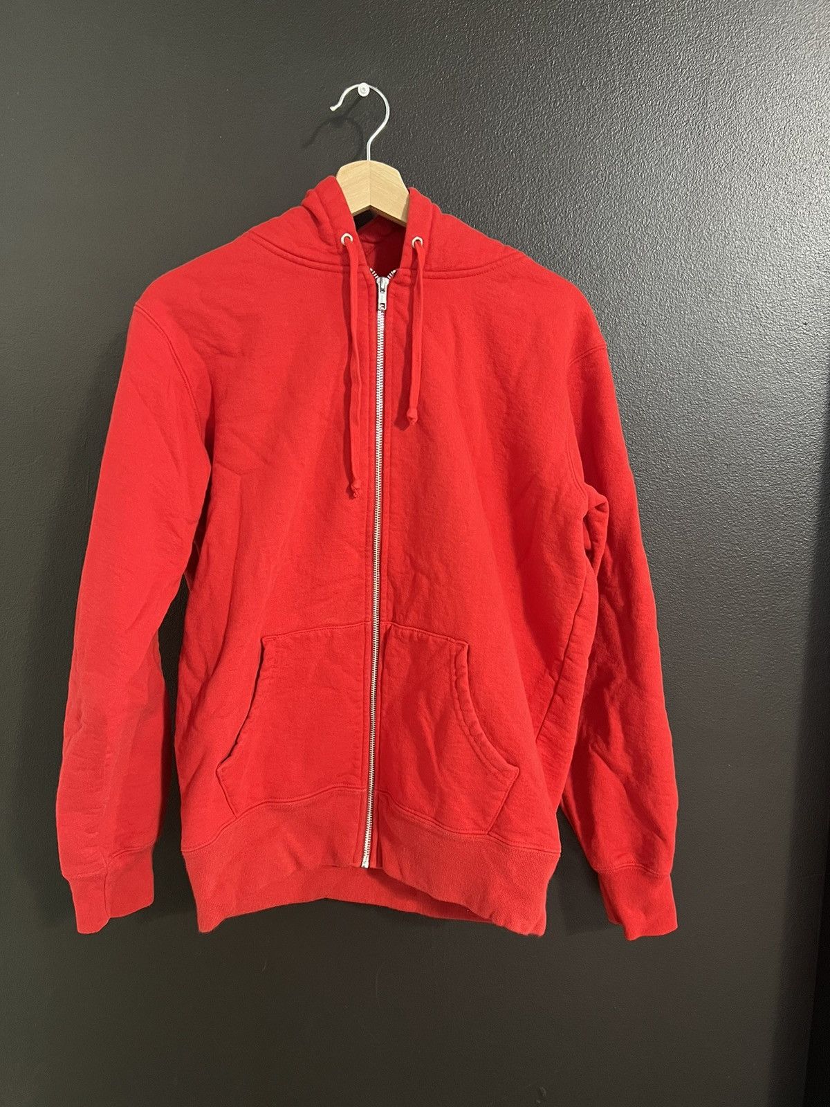image of Supreme Logo Zip Up Hoodie in Red, Men's (Size Medium)