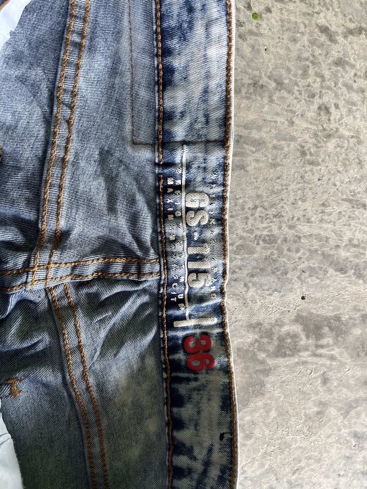Hysteric Glamour × Japanese Brand × Vintage Distressed Hysteric Inspired Denim Size US 32 / EU 48 - 14 Thumbnail