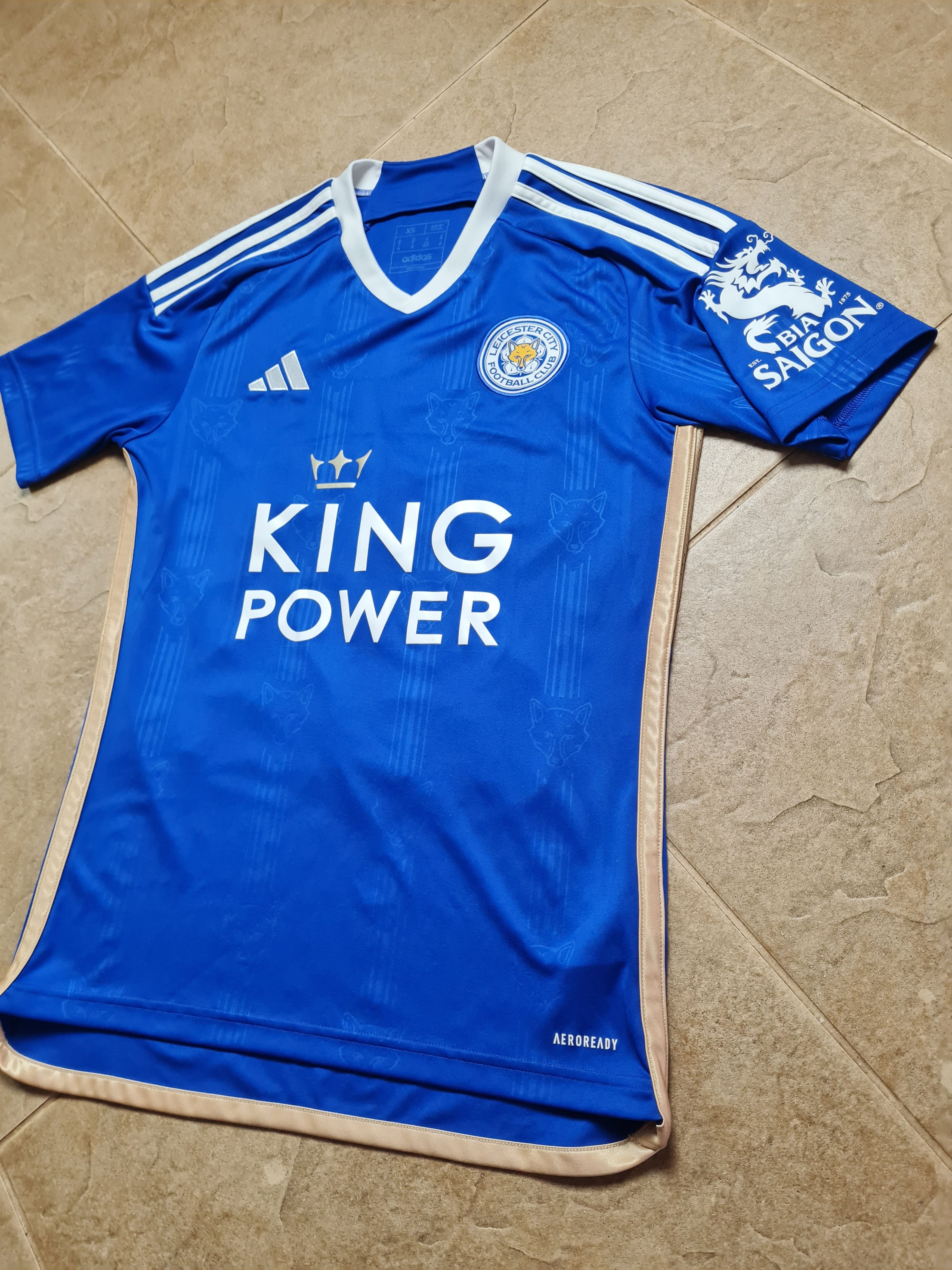 Adidas Adidas Leicester City 23/24 DEWSBURY-HALL #22 Soccer Shirt Size US XS / EU 42 / 0 - 14 Thumbnail