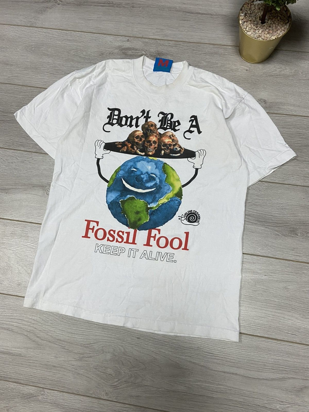 Online Ceramics White Online Ceramics Don’t Be A Fossil Fool T Shirt Size US M / EU 48-50 / 2 - 2 Thumbnail