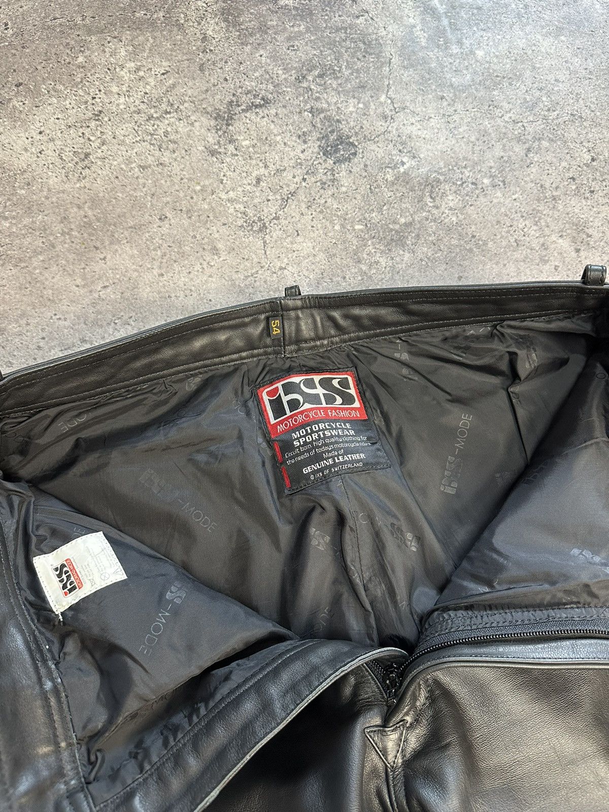 Leather Vintage IXS Leather Pants Black Riding Y2K Archival Size US 34 / EU 50 - 12 Thumbnail