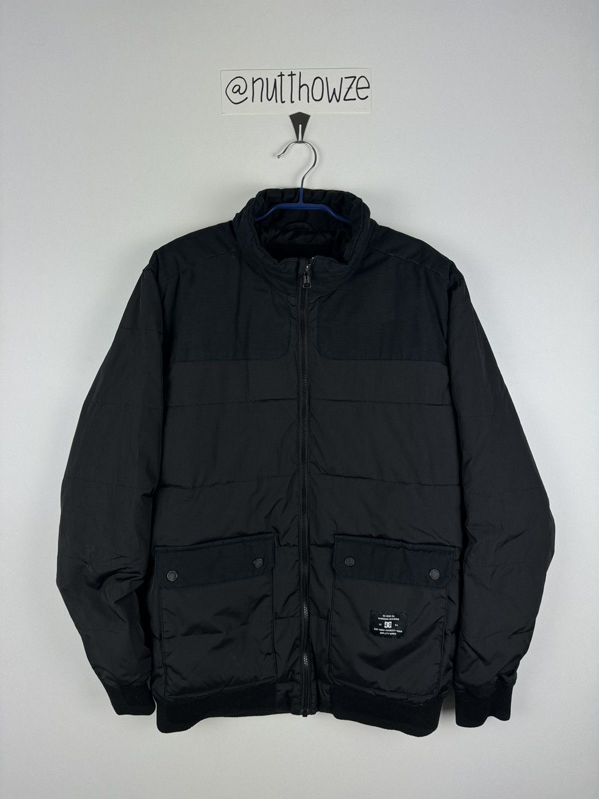 DC Rare DC Shoes Skateboarding Black Puffer Jacket Size US M / EU 48-50 / 2 - 1 Thumbnail