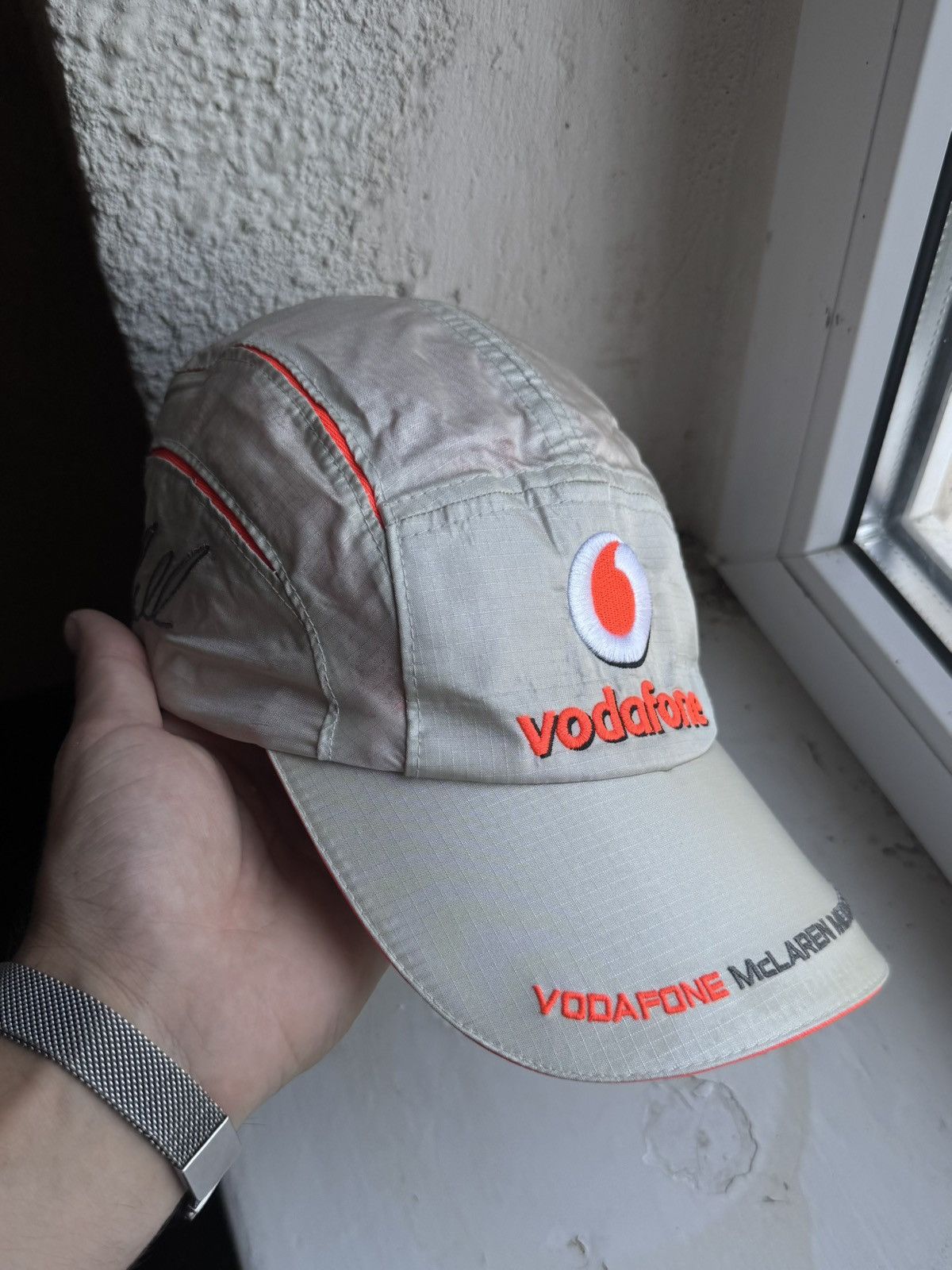 Mercedes-Benz Vodafone McLaren Mercedes 5-Panel Cap Hamilton F1 Vintage Size ONE SIZE - 1 Thumbnail