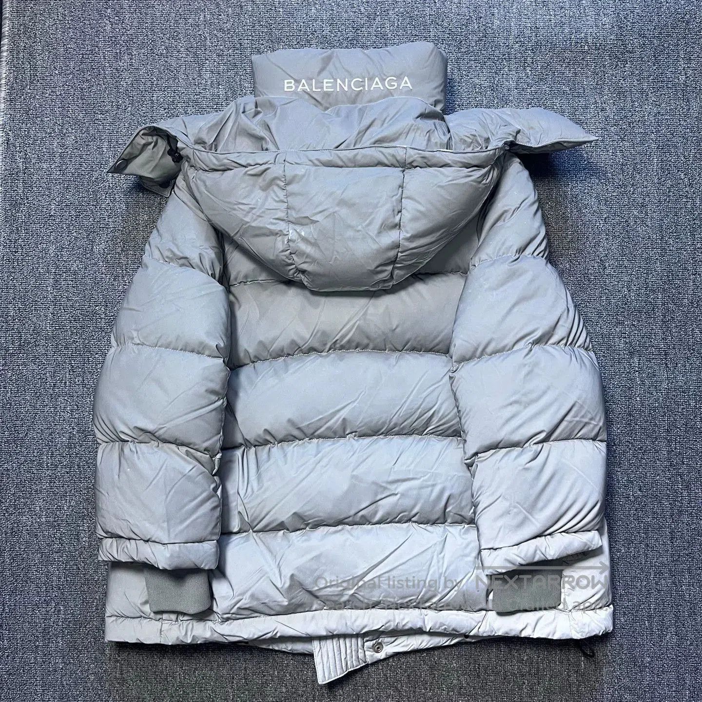 Balenciaga Balenciaga Silver Gray Logo Down Jacket. Size US XS / EU 42 / 0 - 2 Thumbnail