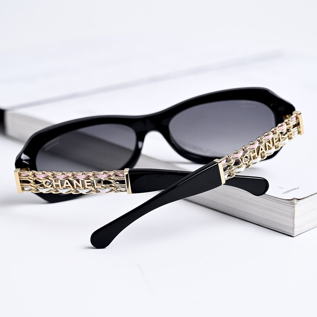 Chanel CHANEL 0CH5537Q SUNGLASSES Size ONE SIZE - 8 Thumbnail