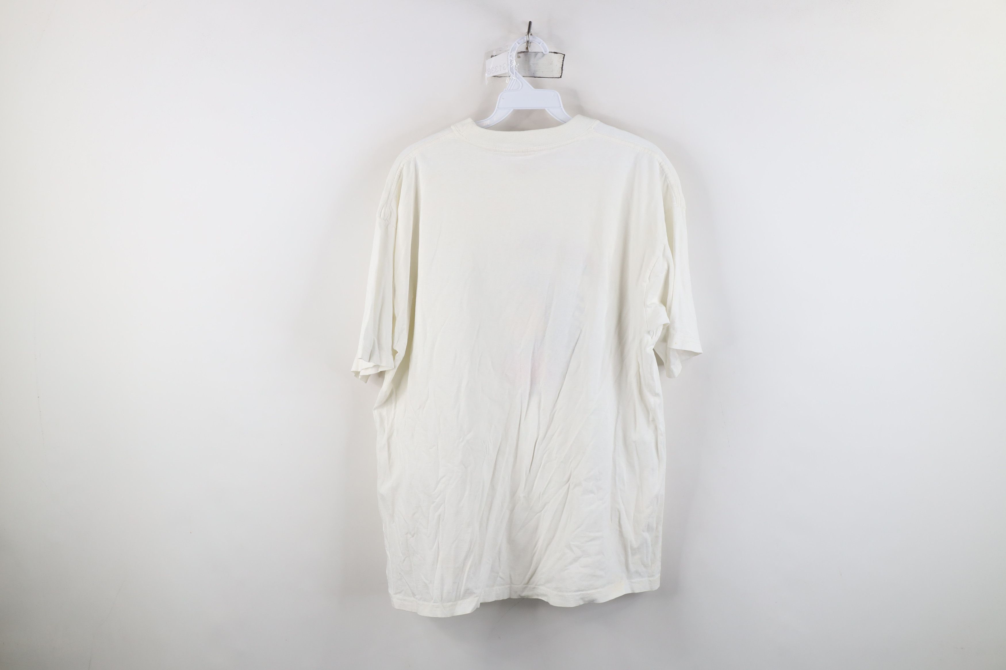 Vintage Vintage 90s Streetwear Mickey Mouse Gone Jamaica T-Shirt Size US L / EU 52-54 / 3 - 11 Thumbnail