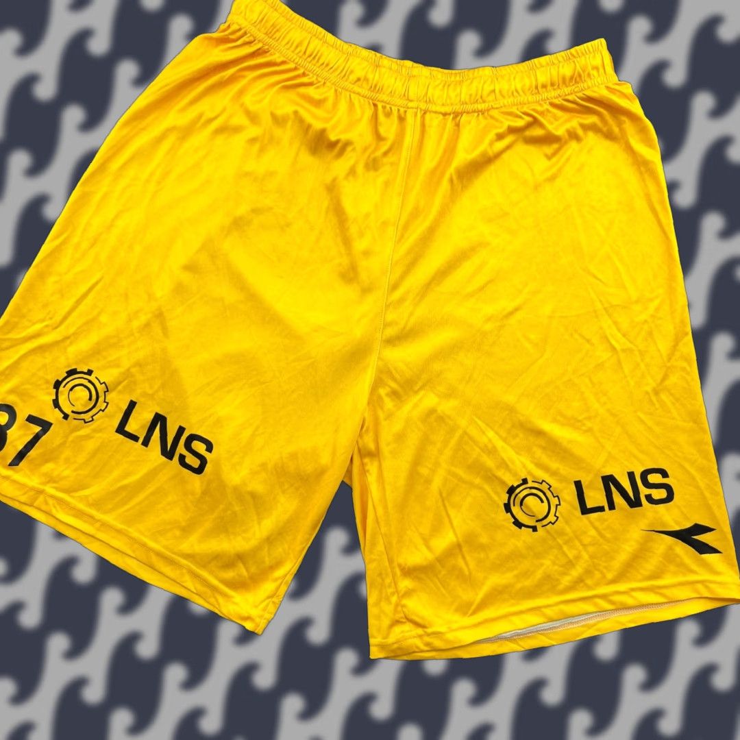 Diadora Diadora FK Bodo Glimt 2021 2022 Home Shorts XL Adult Football Yellow Size US 36 / EU 52 - 1 Thumbnail