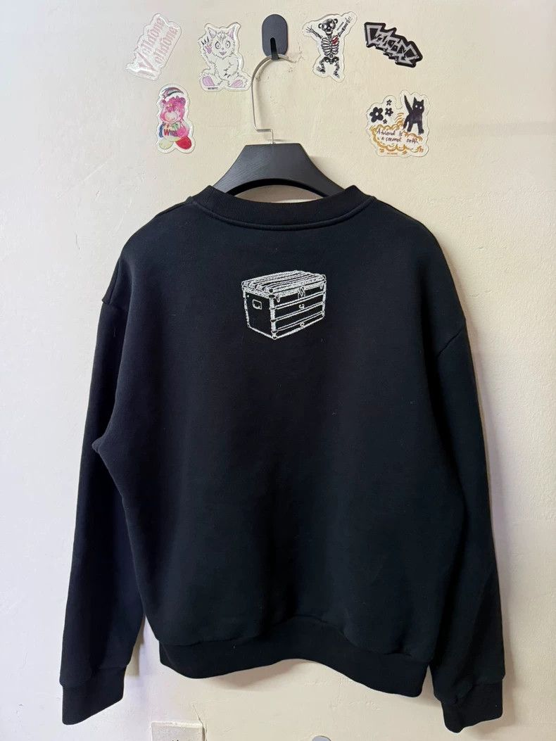 Louis Vuitton Louis Vuitton Black Embroidered Hammer Sweater Long Sleeve Size US L / EU 52-54 / 3 - 2 Thumbnail