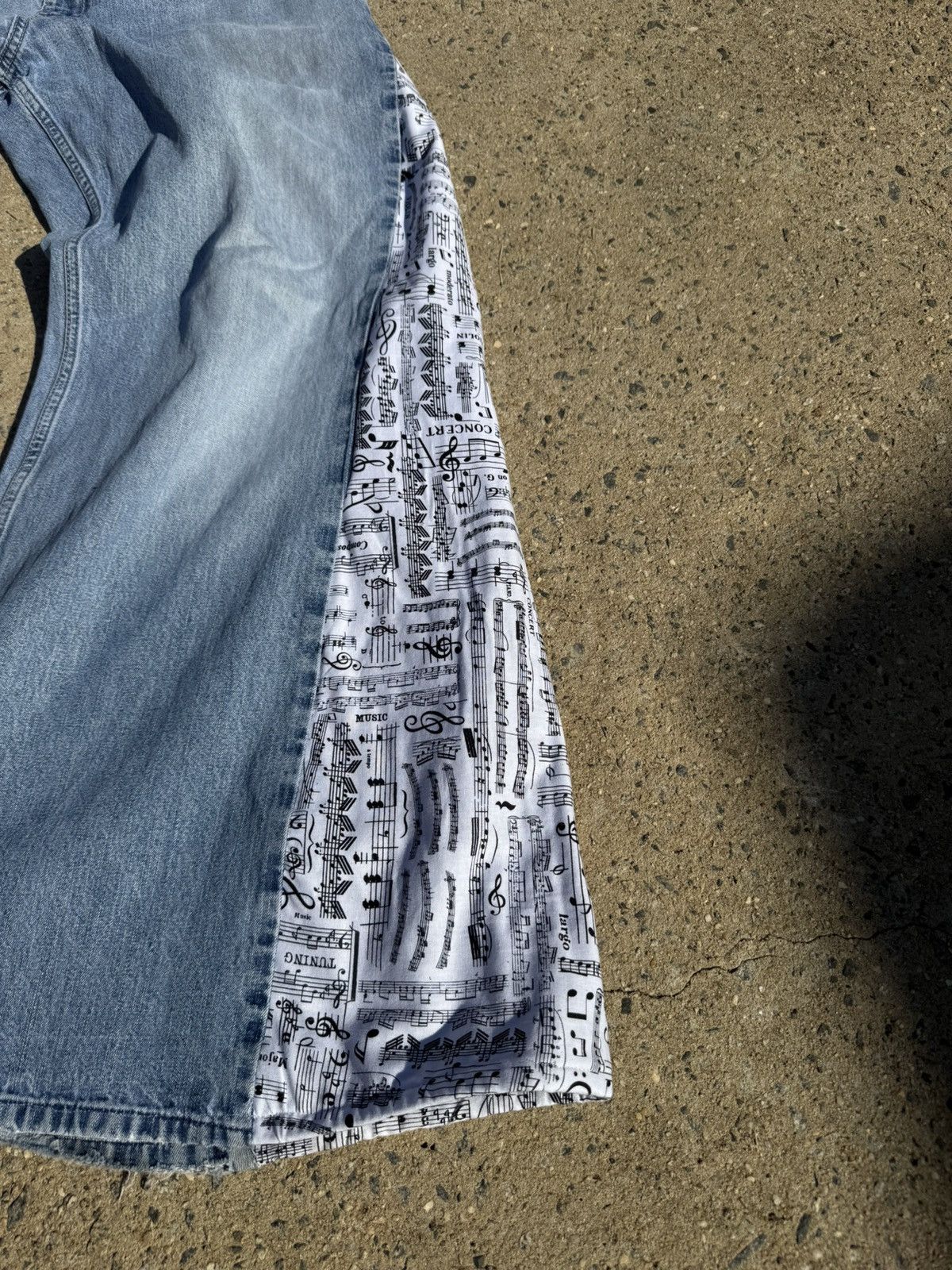 Handmade custom light wash music really baggy denim Size US 34 / EU 50 - 5 Thumbnail