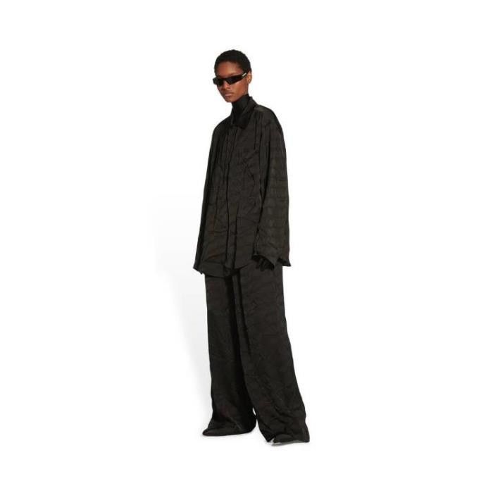 Balenciaga o1tr1nto0526 BB Monogram Minimal Shirt in Black Size S / US 4 / IT 40 - 1 Thumbnail