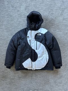 Supreme Supreme x north face mountain parka size M | Grailed