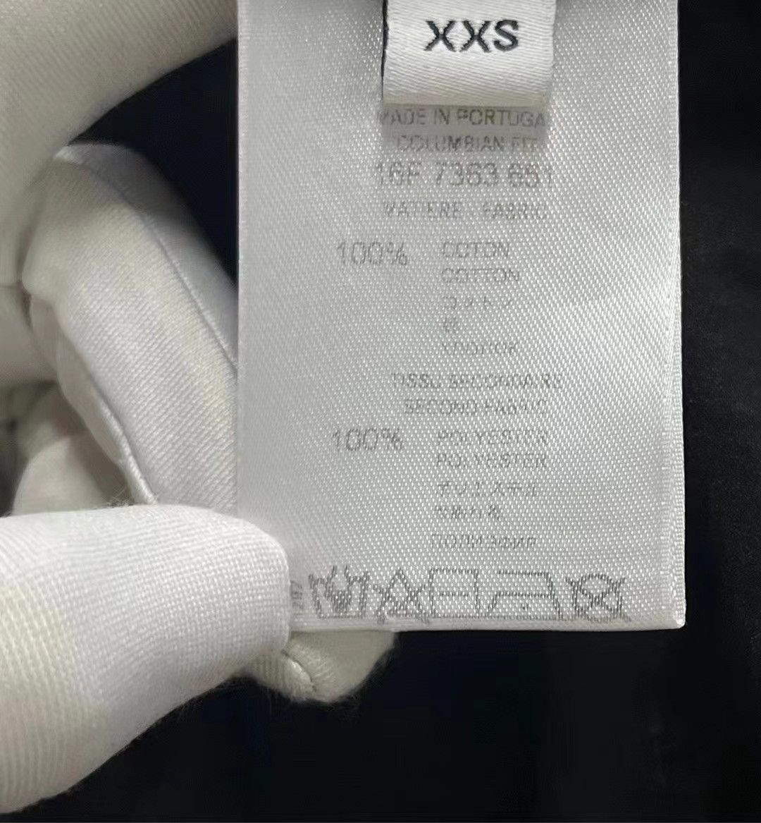 Givenchy GIVENCHY DISTRESSED LOGO TEE Size US XXS / EU 40 - 4 Thumbnail
