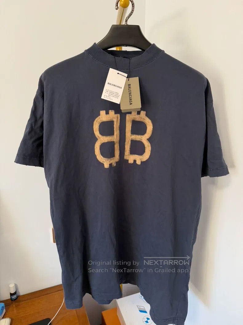 Balenciaga Balenciaga Dark Blue Bitcoin Short Sleeve Size US M / EU 48-50 / 2 - 1 Thumbnail
