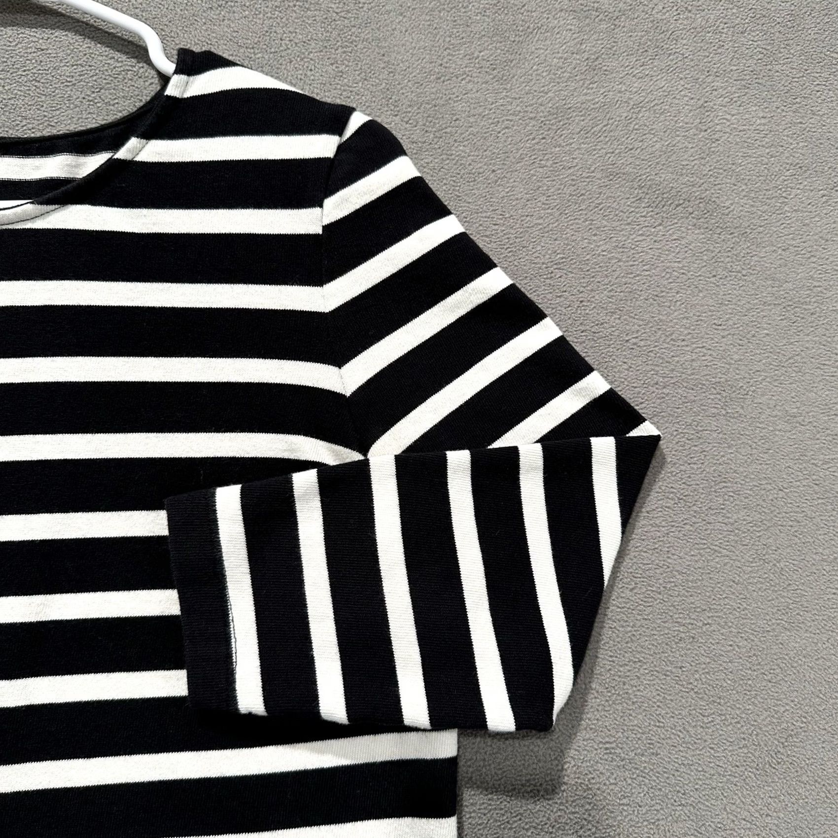 Old Navy Old Navy T-Shirt Dress Womens Medium Black White Striped Long Sleeve Size M / US 6-8 / IT 42-44 - 3 Thumbnail