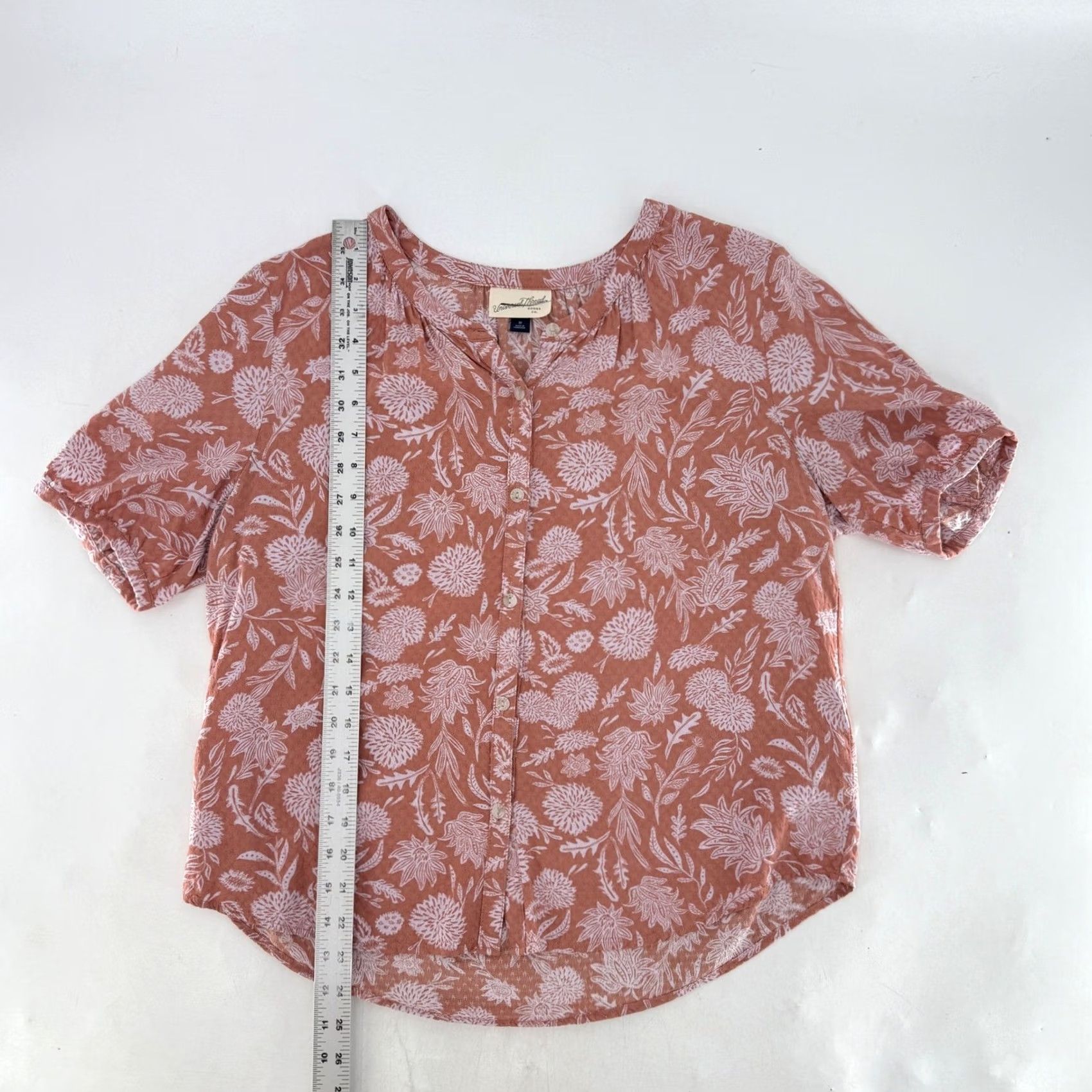 Vintage Universal Thread Blouse Size M Pink Floral Print Short Sleeve Button Down Women Size M / US 6-8 / IT 42-44 - 6 Thumbnail