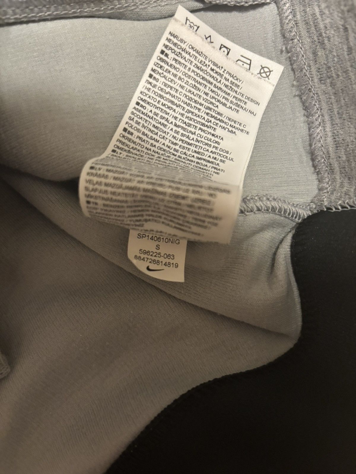 Nike Nike Tech Fleece Full-Zip Hoodie Grey Size US S / EU 44-46 / 1 - 3 Thumbnail