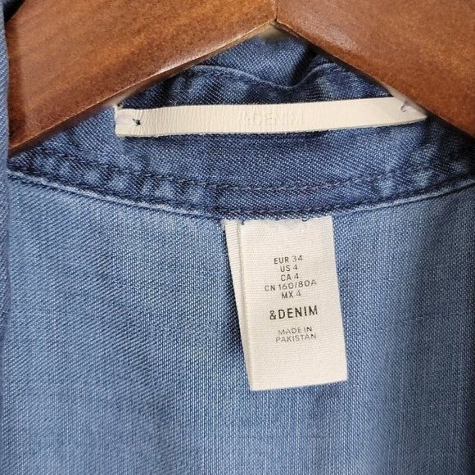 H&M H&M Womens Chambray Utility Romper Sleeveless Pockets Size 27" / US 4 / IT 40 - 6 Thumbnail