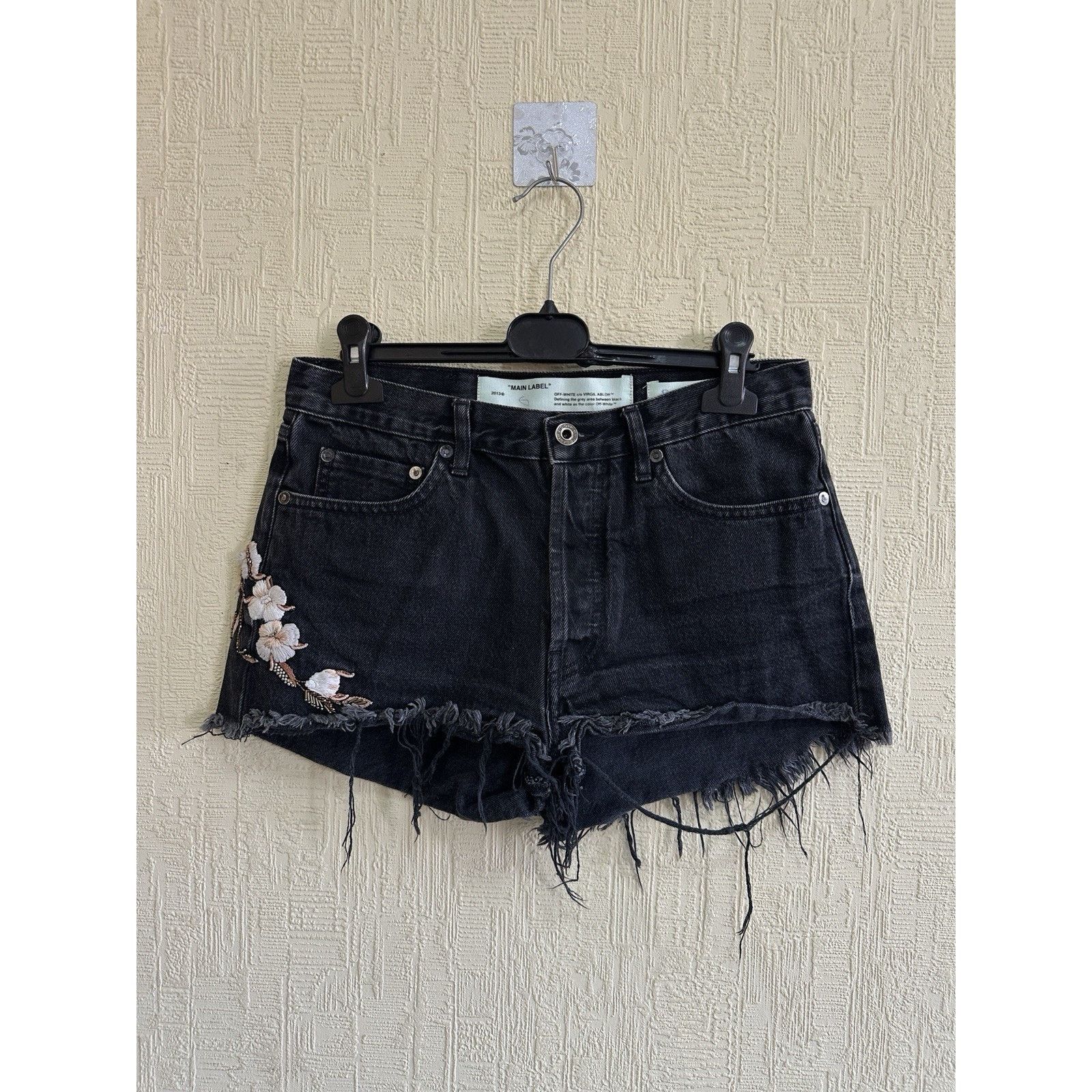 Off-White Off-White Womens Washed Style Denim Mini Shorts Embroidered Size 29" - 13 Thumbnail