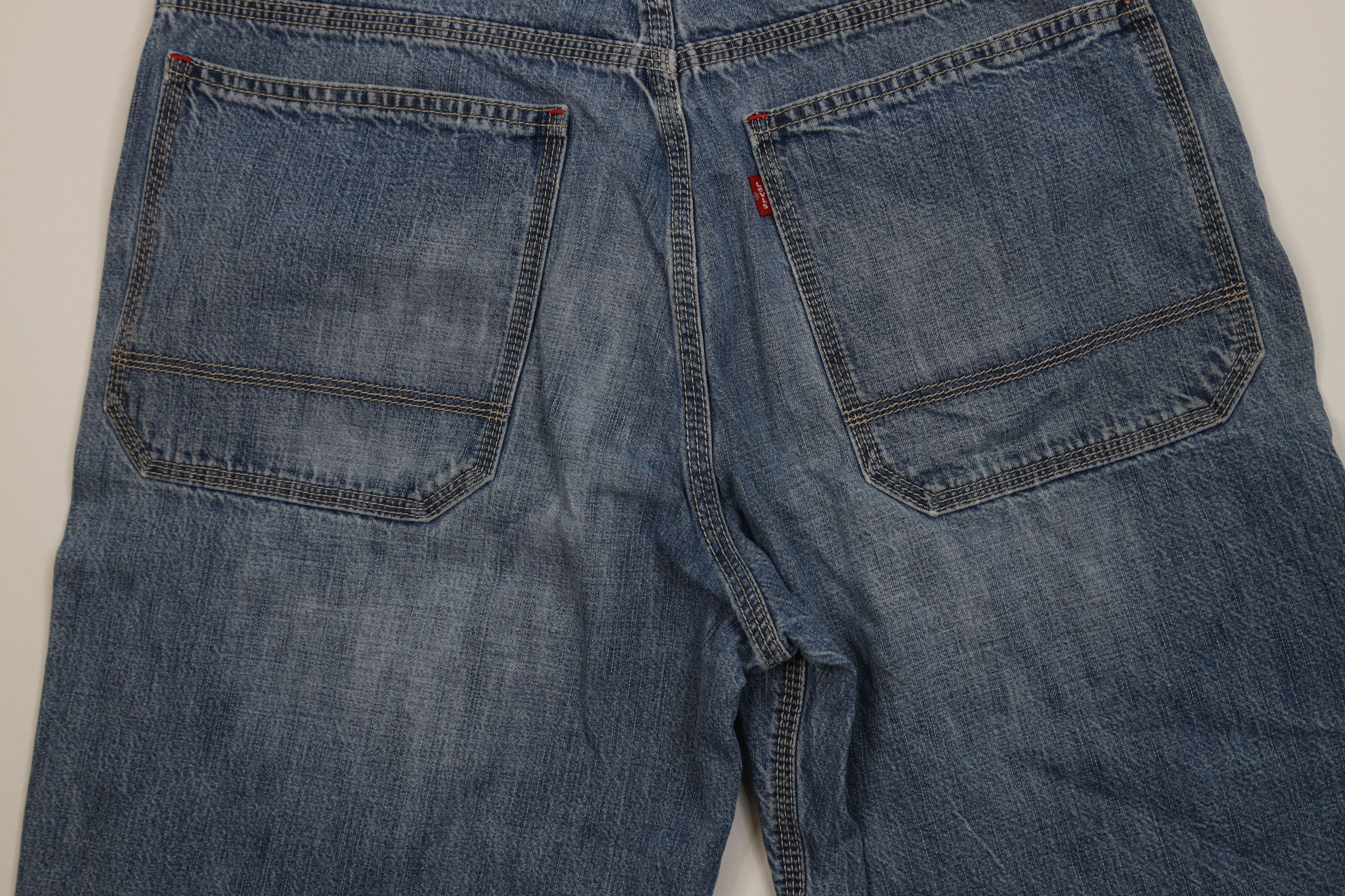 Levi's Vintage Y2K 2003 Levis Worker Big Pocket Dungaree Shorts Size US 33 - 11 Thumbnail
