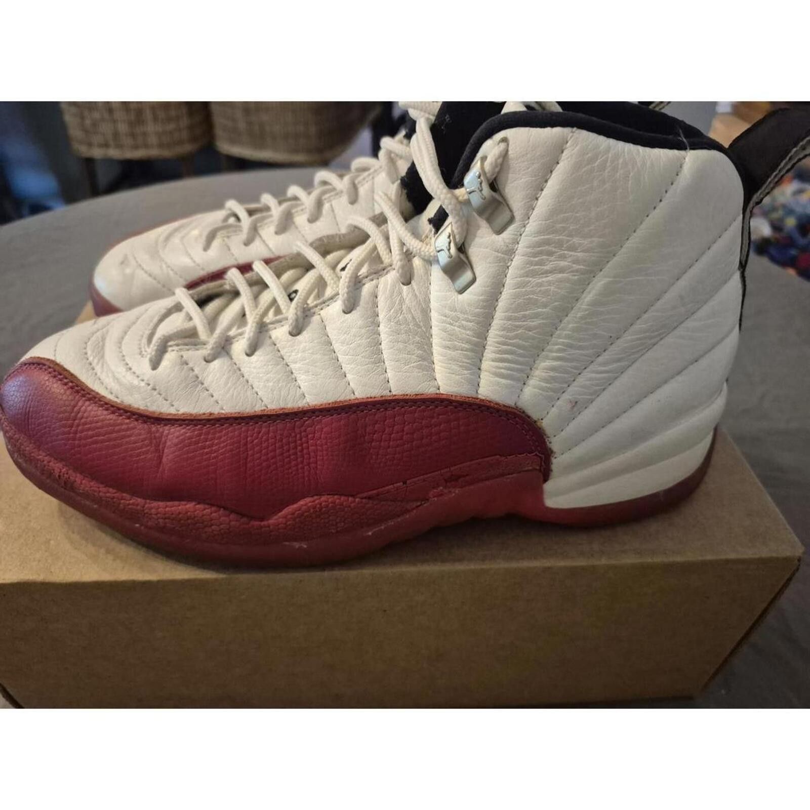 Other 1997 Air Jordan 12 M Cherry Red Size US 10 / EU 43 - 5 Thumbnail