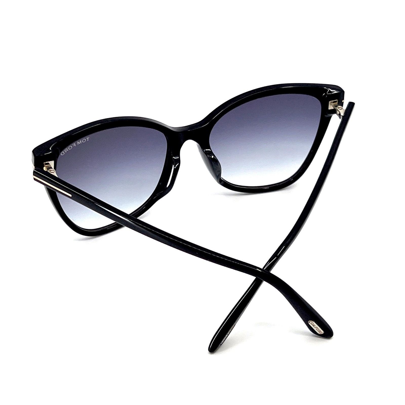 Tom Ford New, TOM FORD Ani Sunglasses TF844-F 01B Authentic NEW!!! Size ONE SIZE - 10 Thumbnail