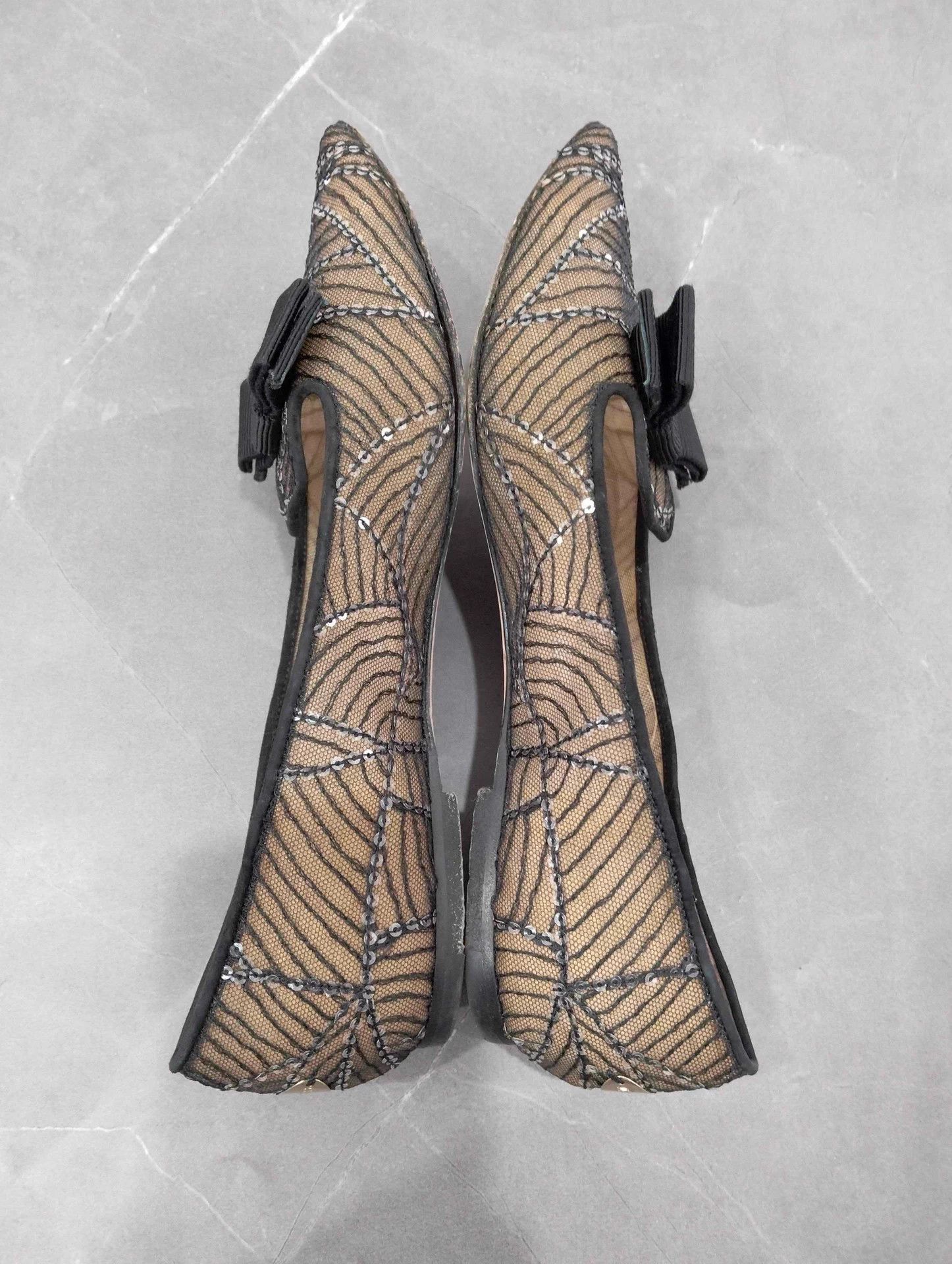 Jimmy Choo Jimmy Choo Gala Breathable Pntd Flat 36.5 9/10 Size US 5.5 / IT 35.5 - 2 Thumbnail