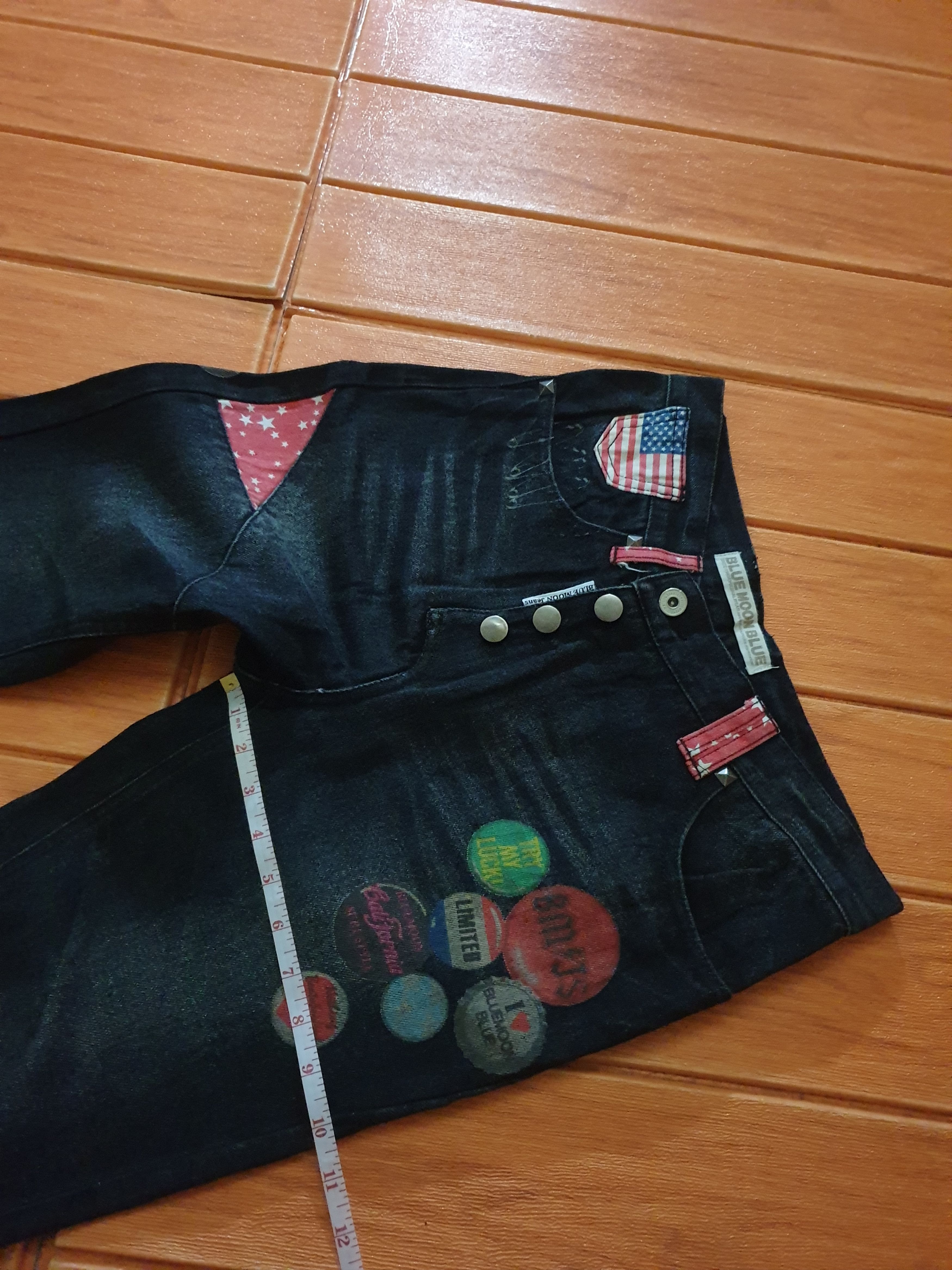 Japanese Brand 💥Blue Moon Blue accessory band print denim jeans Size US 30 / EU 46 - 7 Thumbnail