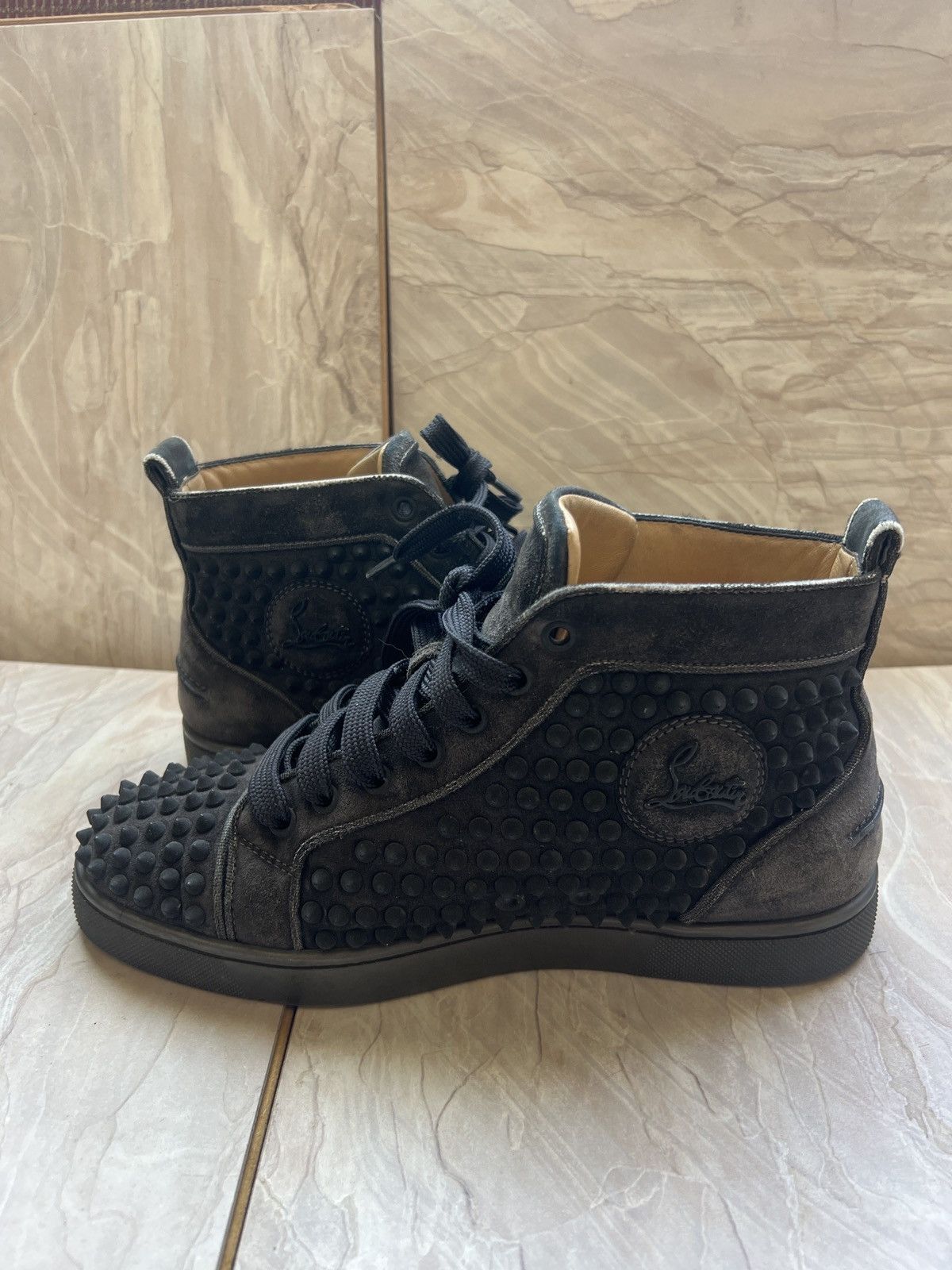 Christian Louboutin christian louboutin Hightop grey sneakers Size US 7 / EU 40 - 3 Thumbnail