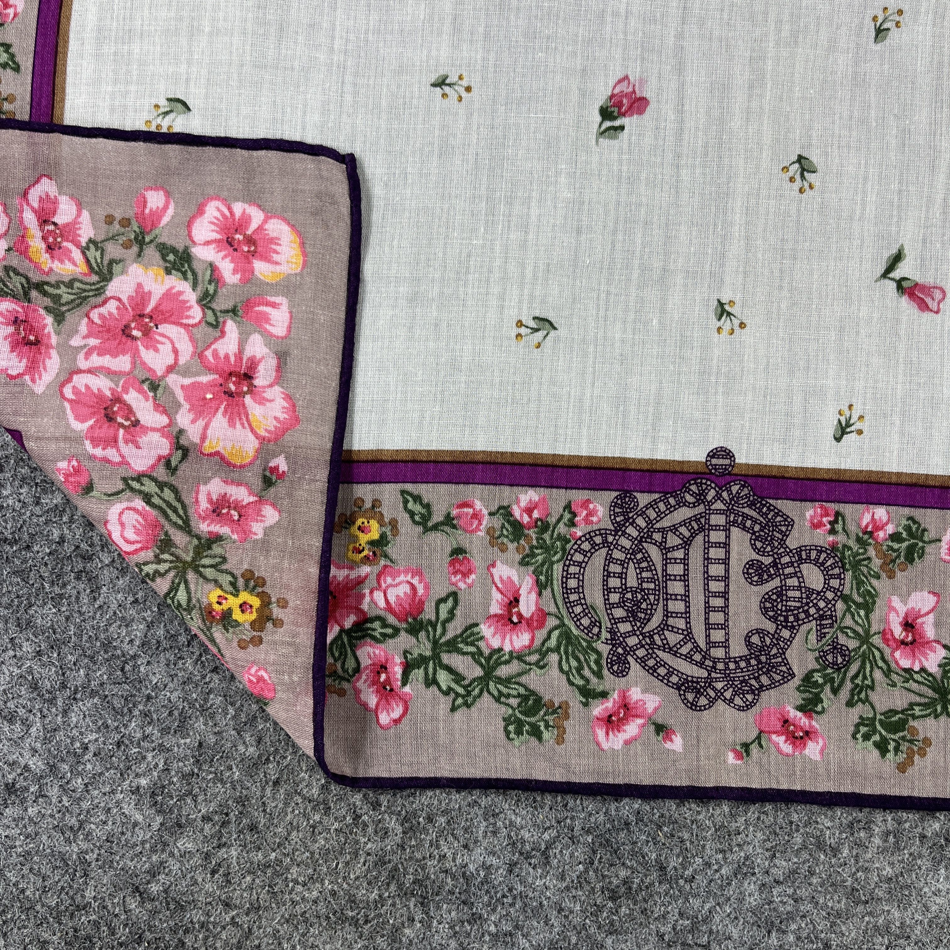 Vintage Christian Dior Handkerchief / Bandana / Neckerchief B741 Size ONE SIZE - 7 Thumbnail