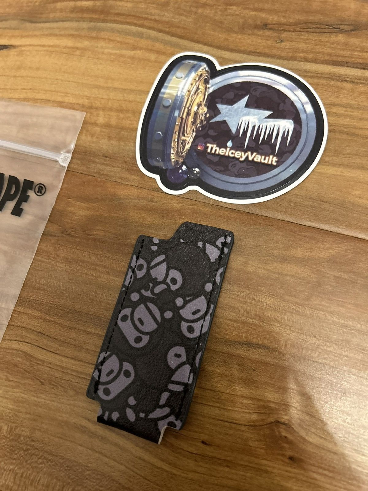 Bape Bape Baby Milo All Over Lighter Case Sleeve Size ONE SIZE - 7 Thumbnail