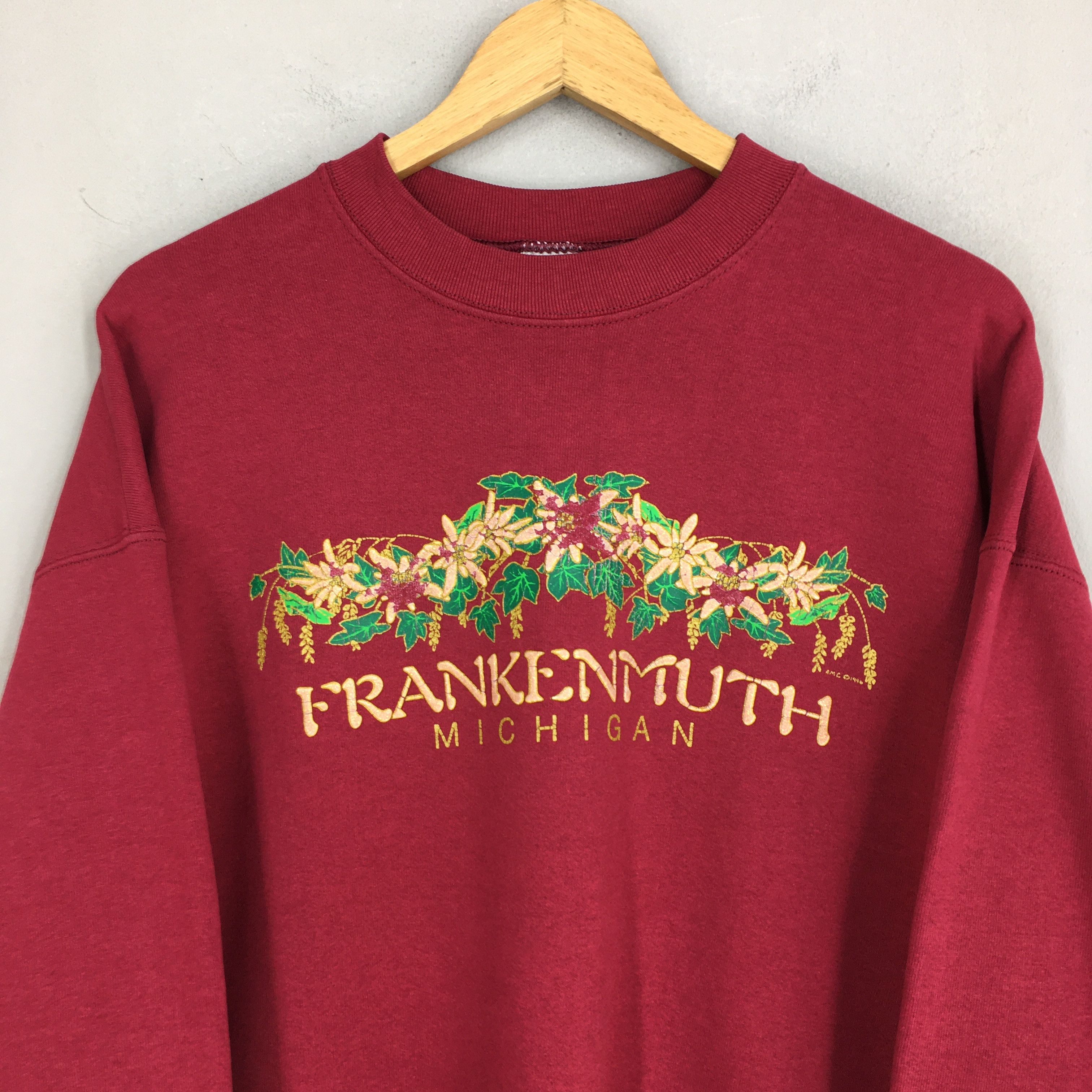 Fruit Of The Loom Vintage Frankenmuth Michigan Red Sweatshirt XLarge Size US XL / EU 56 / 4 - 2 Thumbnail