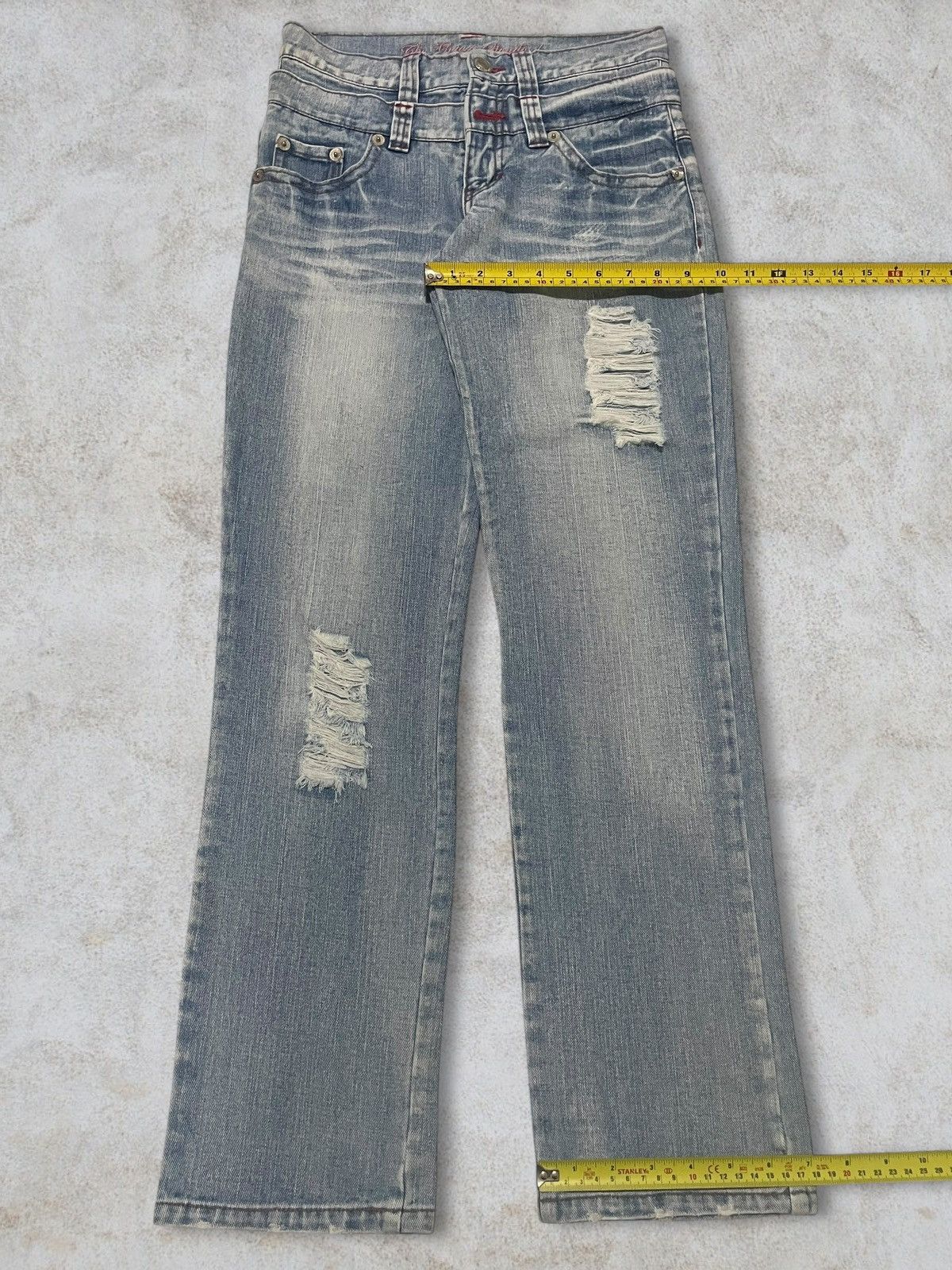 Japanese Brand Japanese Double Waist Spellout Embroidered Distressed Jeans Size 29" - 14 Thumbnail