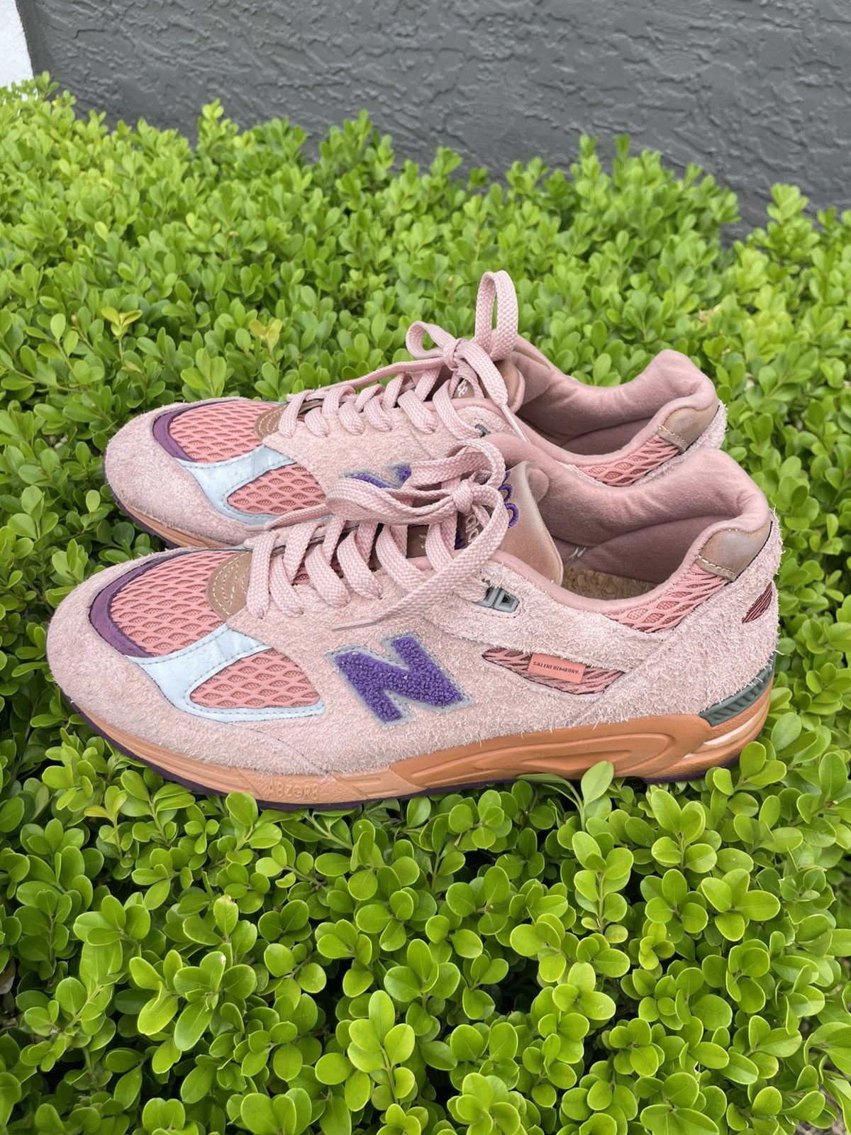 New Balance × Salehe Bembury Salehe Bembury x NB 990 Size US 11 / EU 44 - 4 Thumbnail
