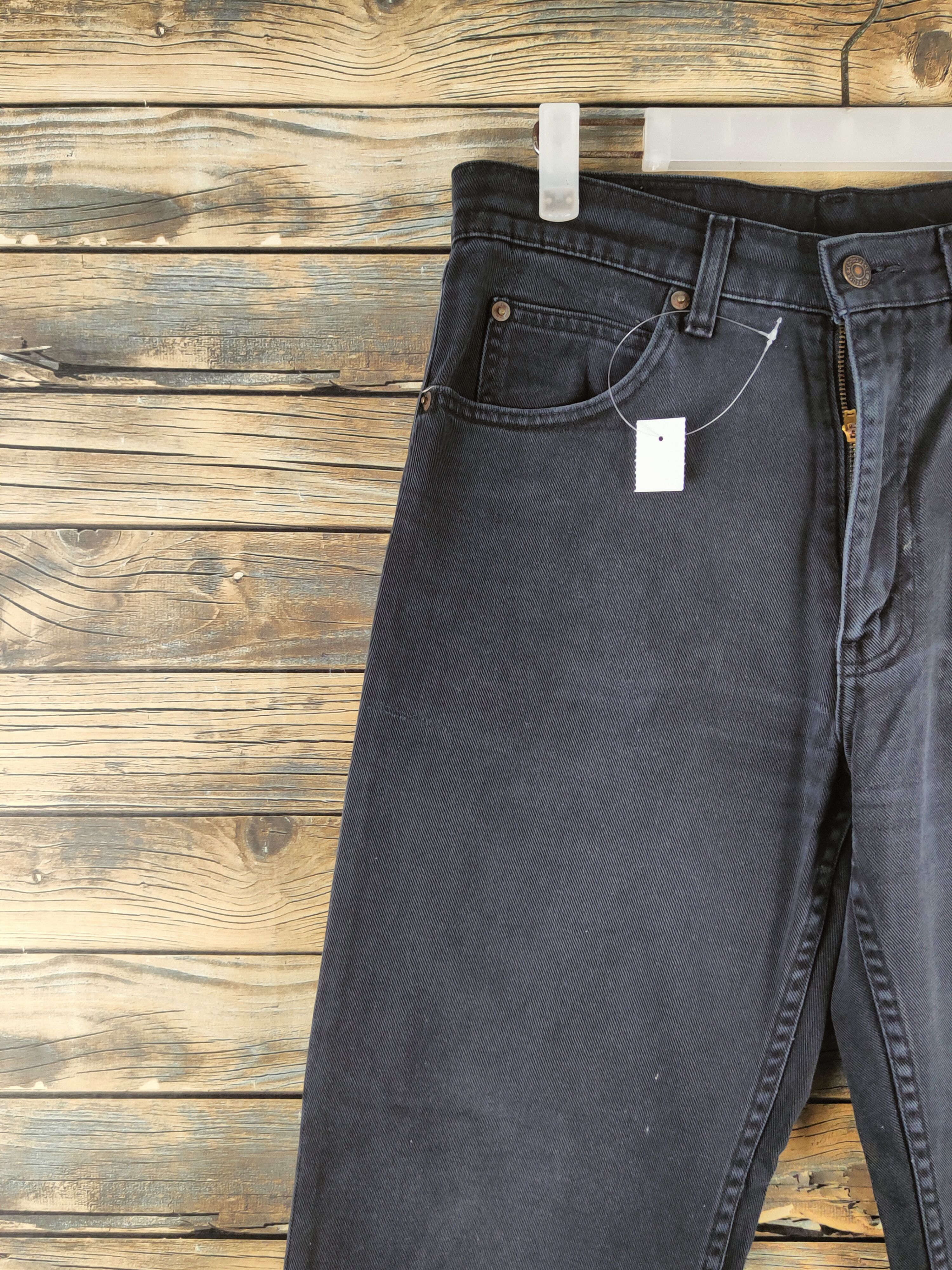 Levi's 508 Levi's Black Distressed Ripped Soft Jeans #S2811 Size US 31 - 3 Thumbnail