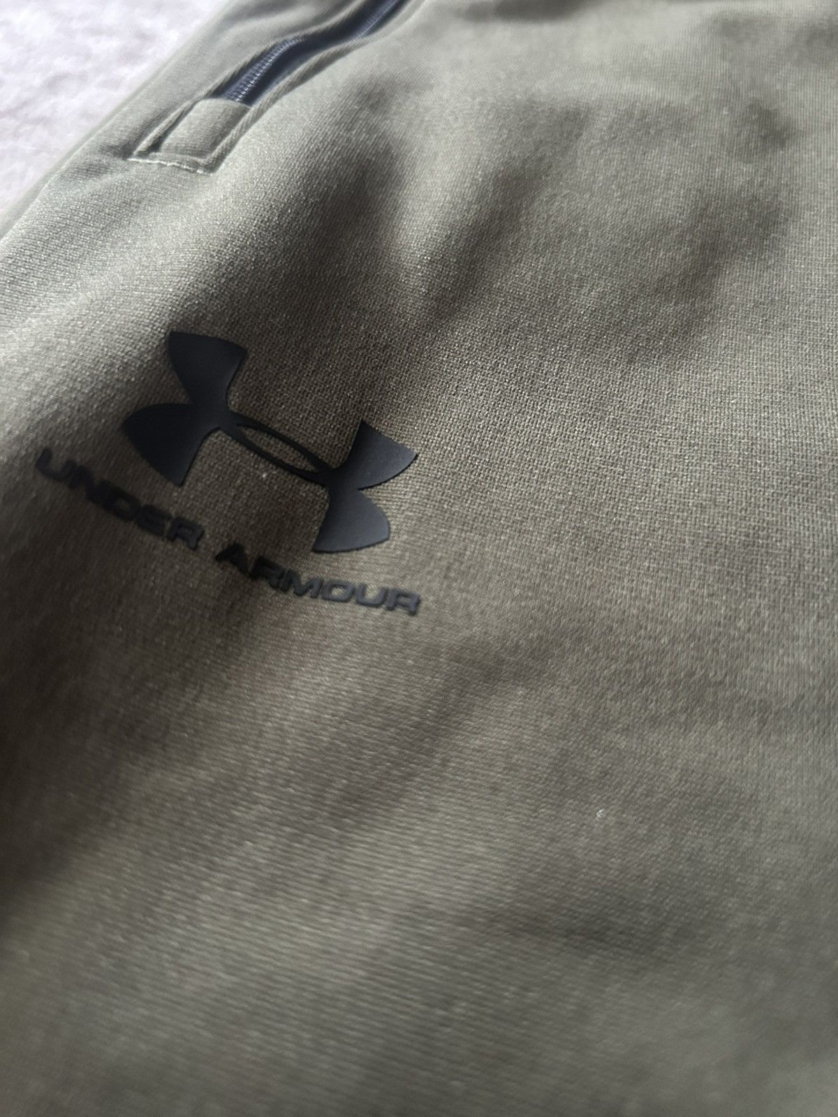 Under Armour Under armour moss green sweatpanst Size US 28 / EU 44 - 2 Thumbnail