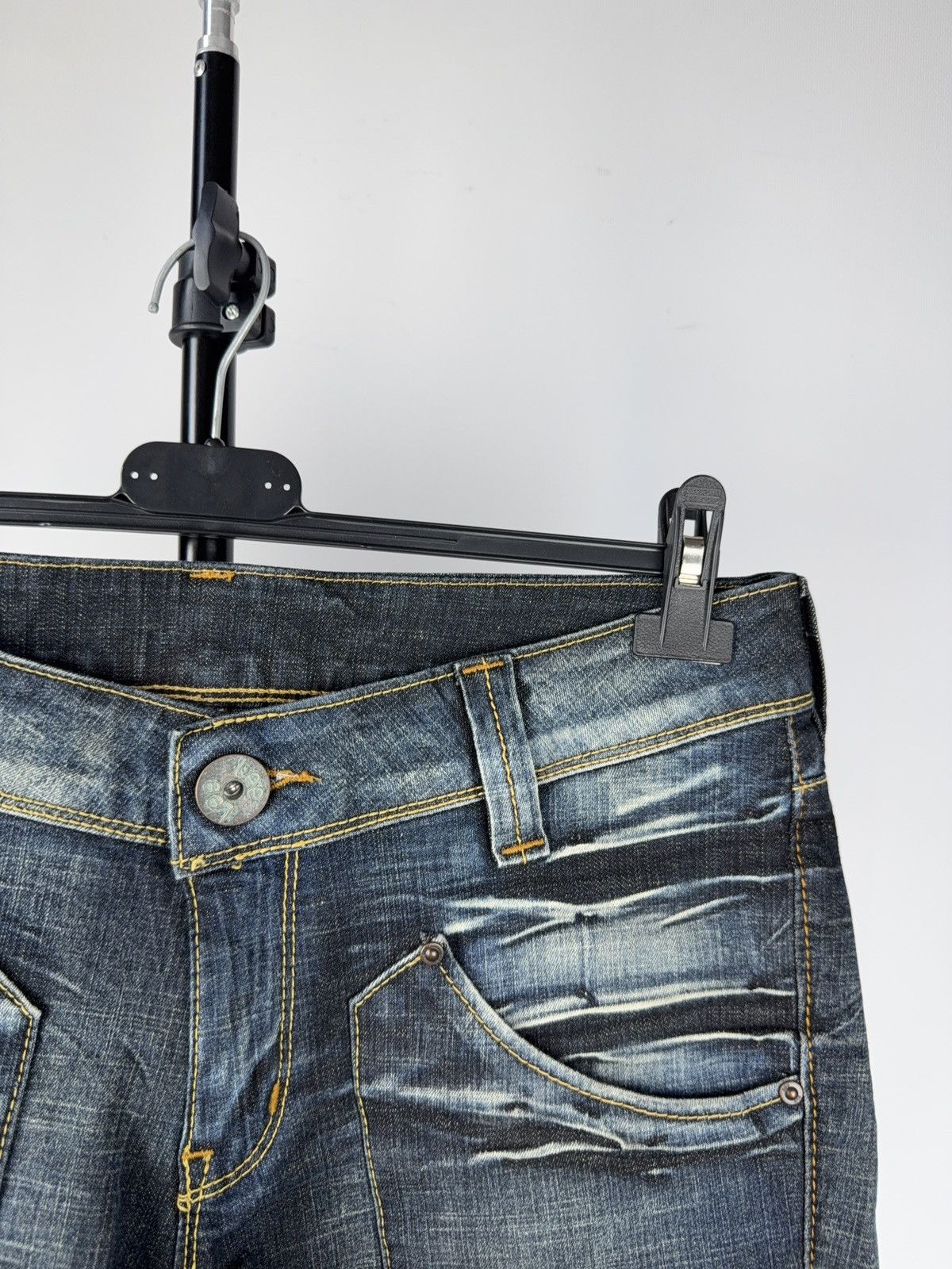 Lee Vintage 00s Lee Cowgirl Wester Denim Shorts Retro Y2K Size 32" / US 10 / IT 46 - 8 Thumbnail