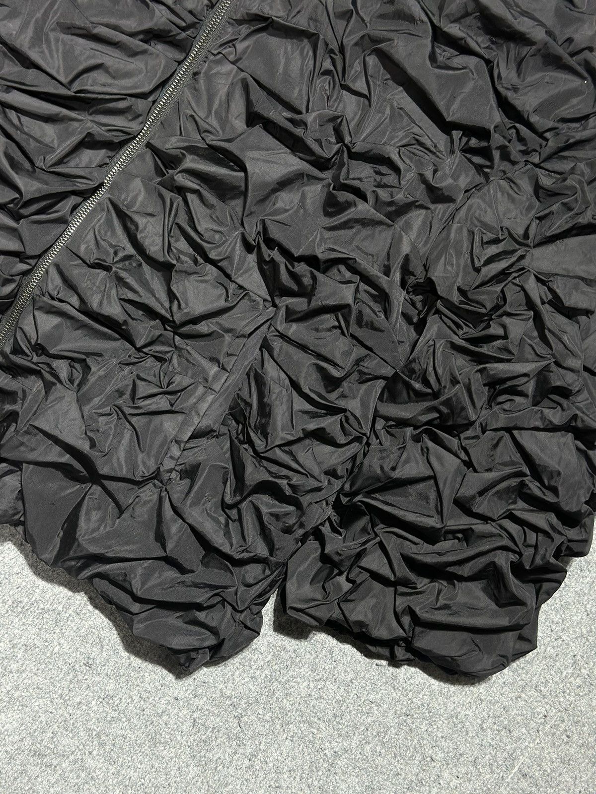 Prada Prada 2007 Ruffled Runched Pleated Nylon Hoodie Size XS / US 0-2 / IT 36-38 - 6 Thumbnail