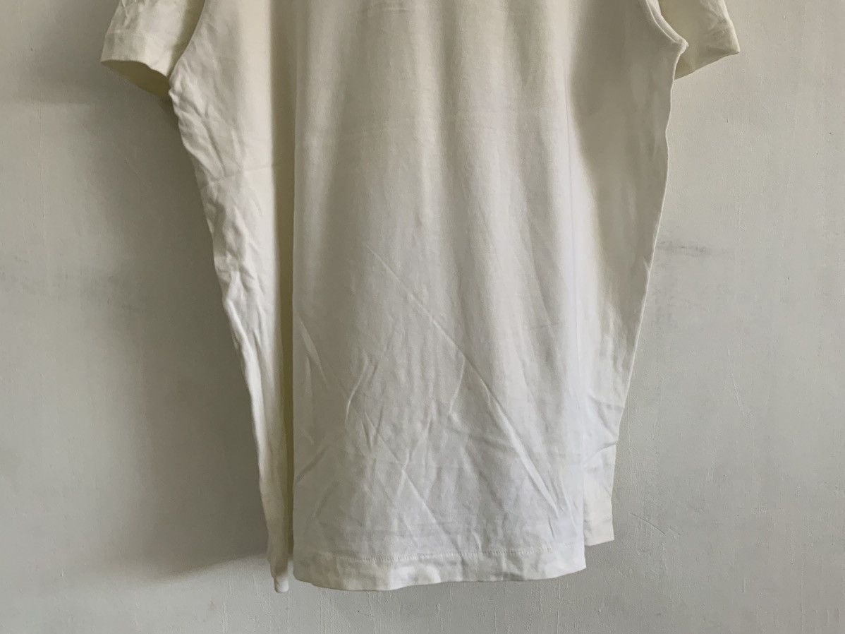 Kaws × Uniqlo Kaws Big Logo Uniqlo Tee Size US XL / EU 56 / 4 - 7 Thumbnail