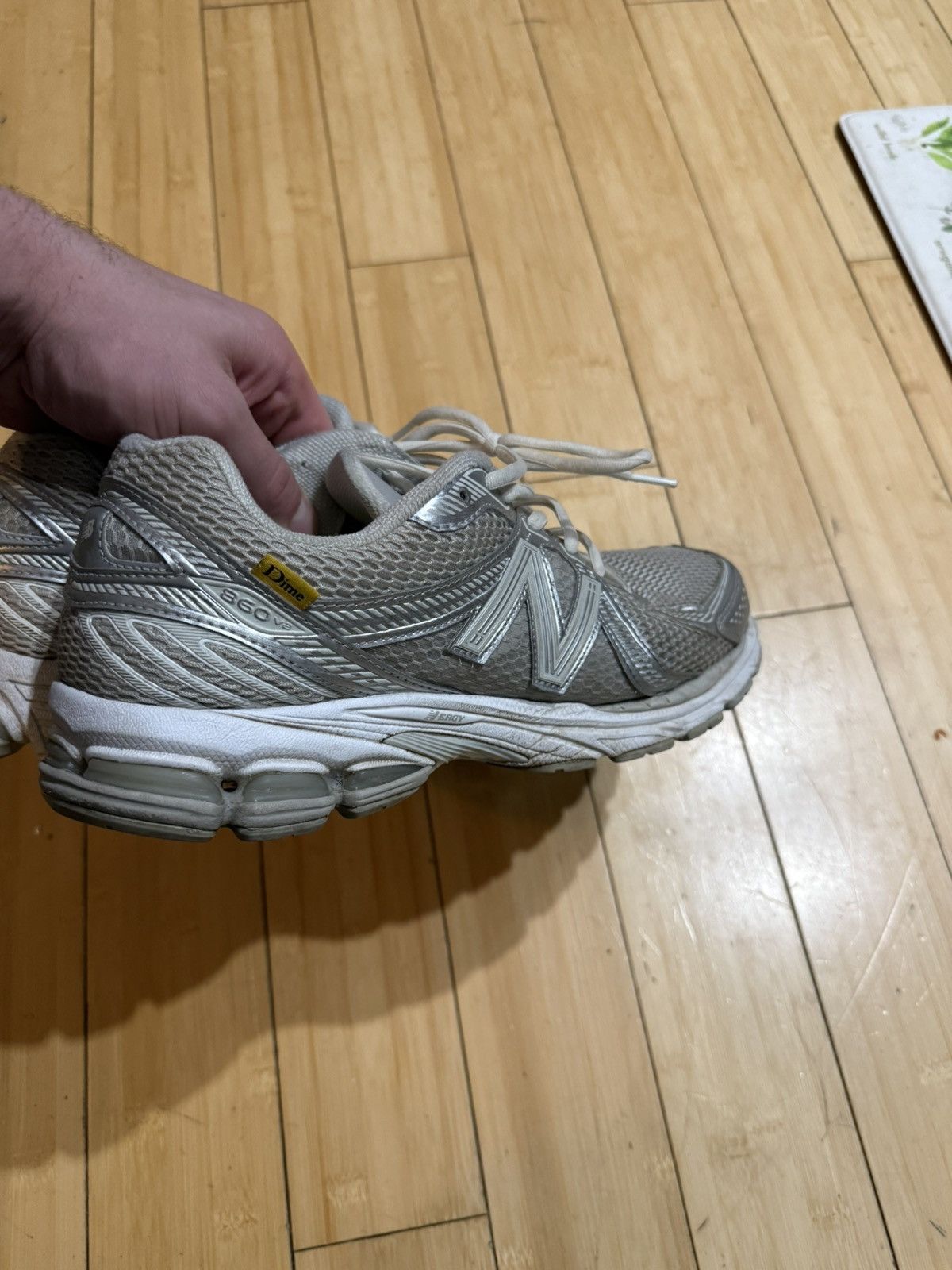 Dime × New Balance New Balance Dime Silver 860v2 Size US 13 / EU 46 - 3 Thumbnail