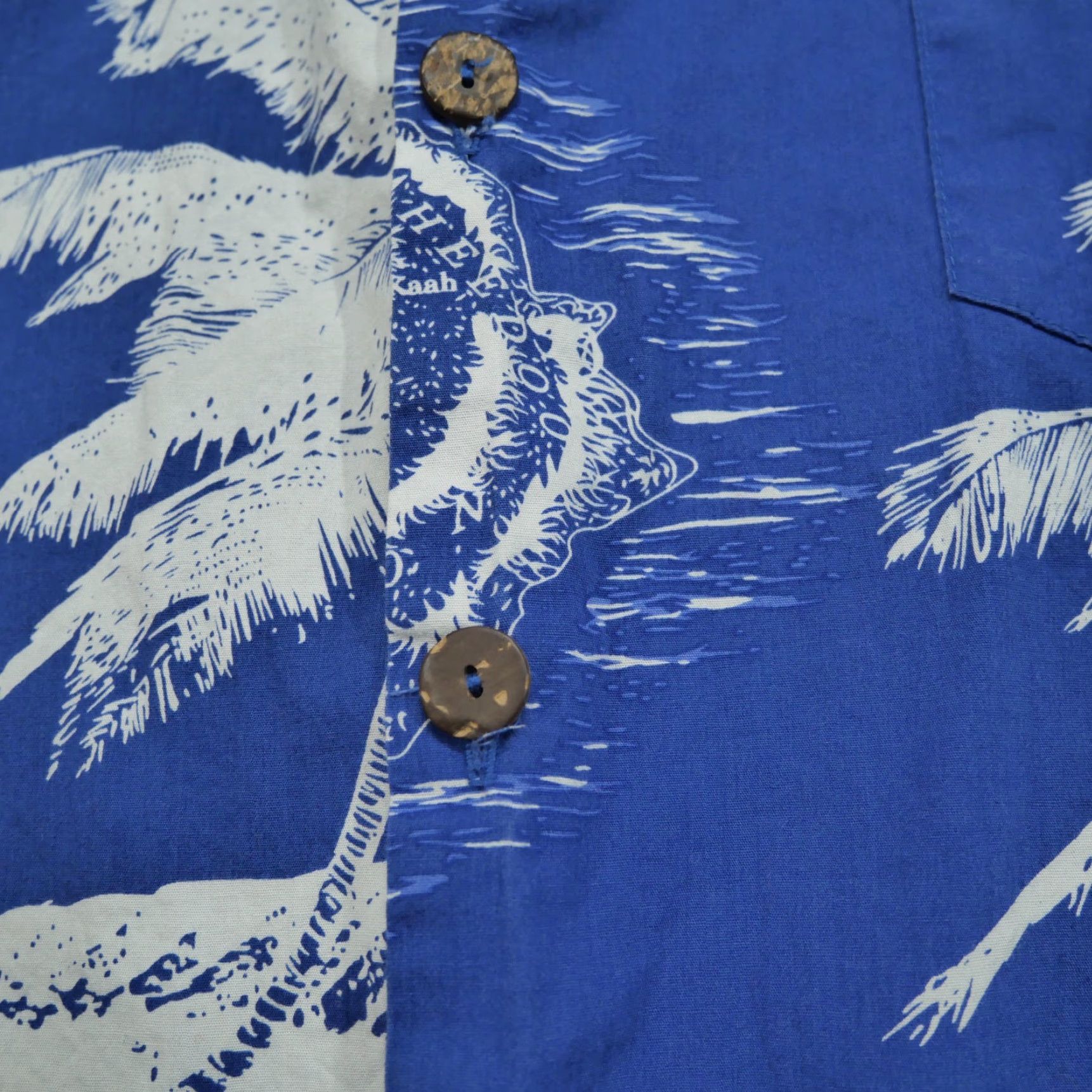 Vintage Favant Mens XL Blue Classic Hawaiian Collared Button-Up Shirt User: Favant Mens XL Blue Classic Hawaiian Collared Button-Up Shirt Size US XL / EU 56 / 4 - 4 Thumbnail