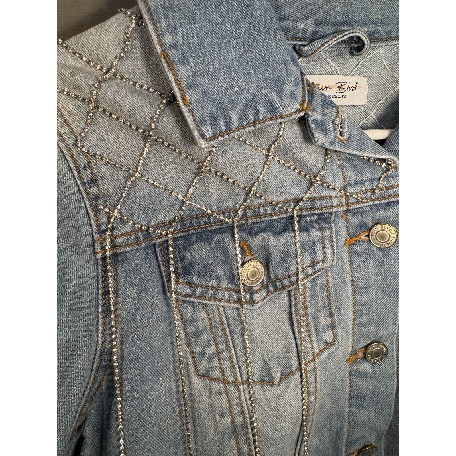 Levi's Denim Blvd Blue Jean Rhinestone Crystal Jacket Women's MEDIU Size M / US 6-8 / IT 42-44 - 4 Thumbnail
