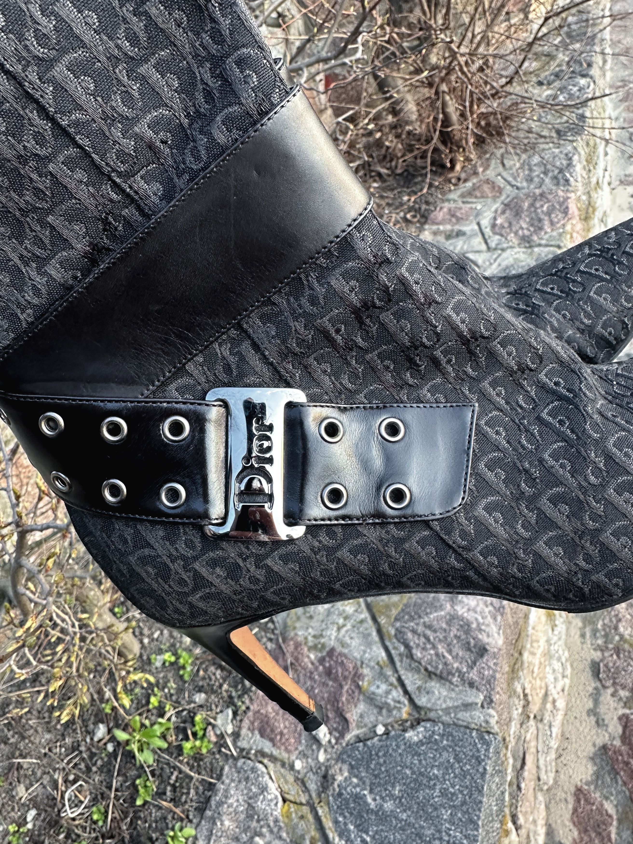 Dior 🔴 DIOR Boots Heels Monogram Shoes Black Vintage Logo Zip Size US 7 / IT 37 - 6 Thumbnail